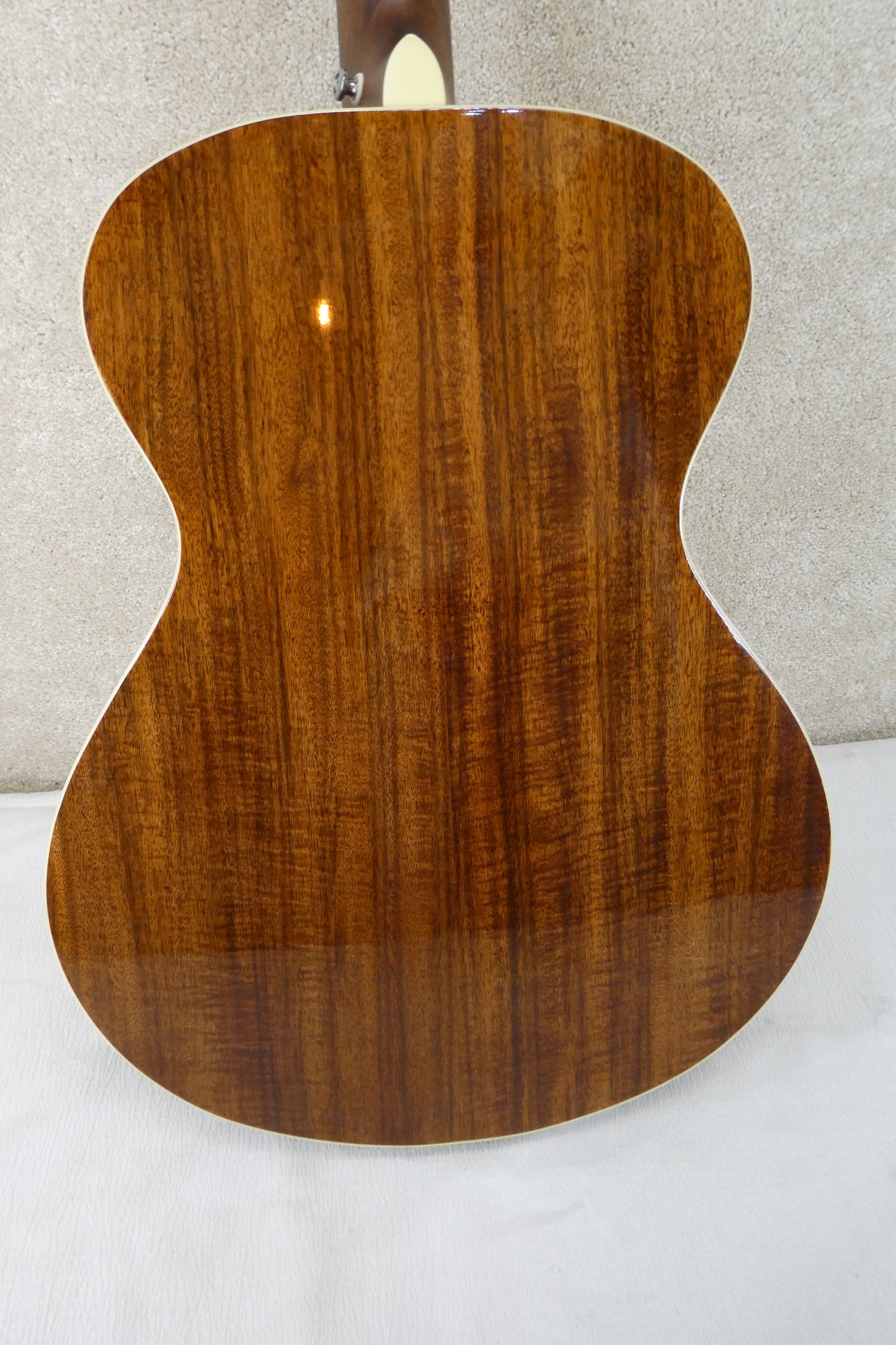 Breedlove PURSUIT EX CONCERT Nat w/GB #CC180117