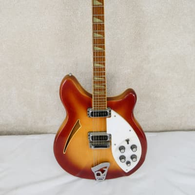 Rickenbacker 360V 64 12 String