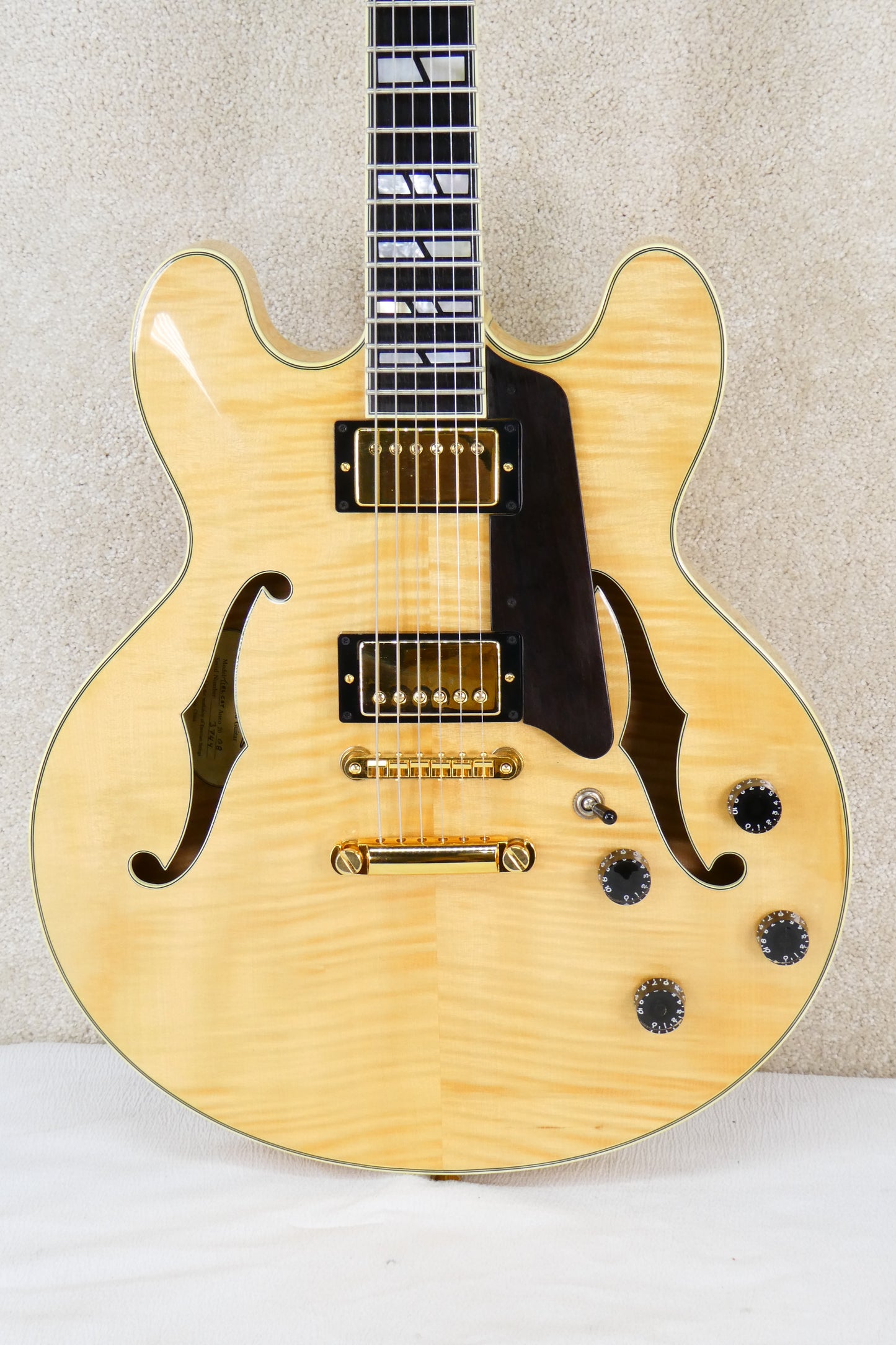 Eastman T 186 CST 2008 - Natural Gloss