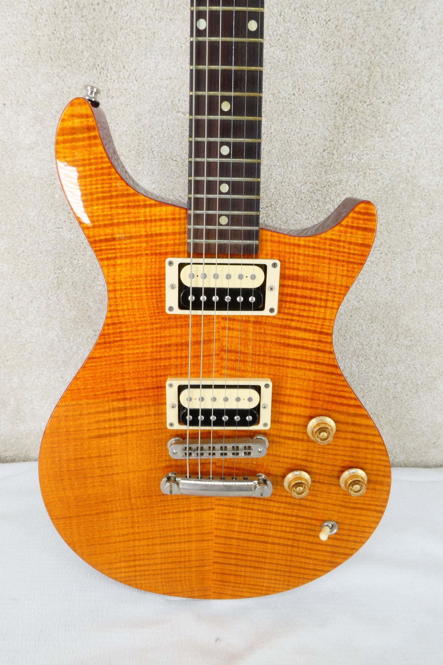 Baker Baker Jr. USA Made Guitar with OHSC