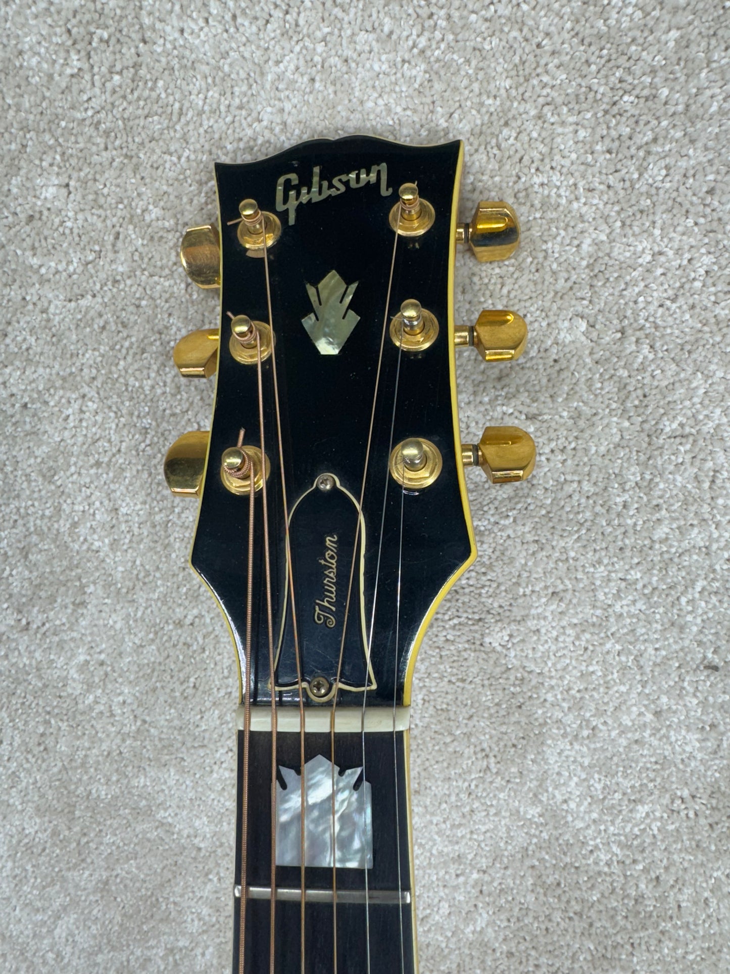 Gibson SJ 200 1969 "Thurston" W/OHSC