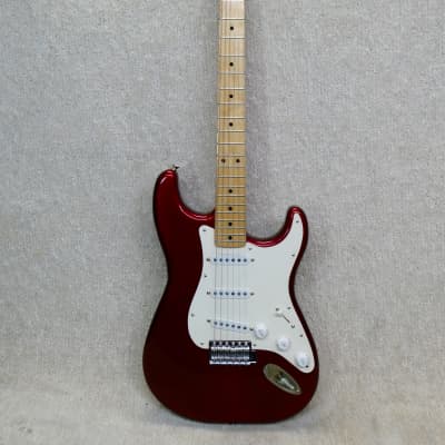Bluesman Sedan 2022 - Garnet Red