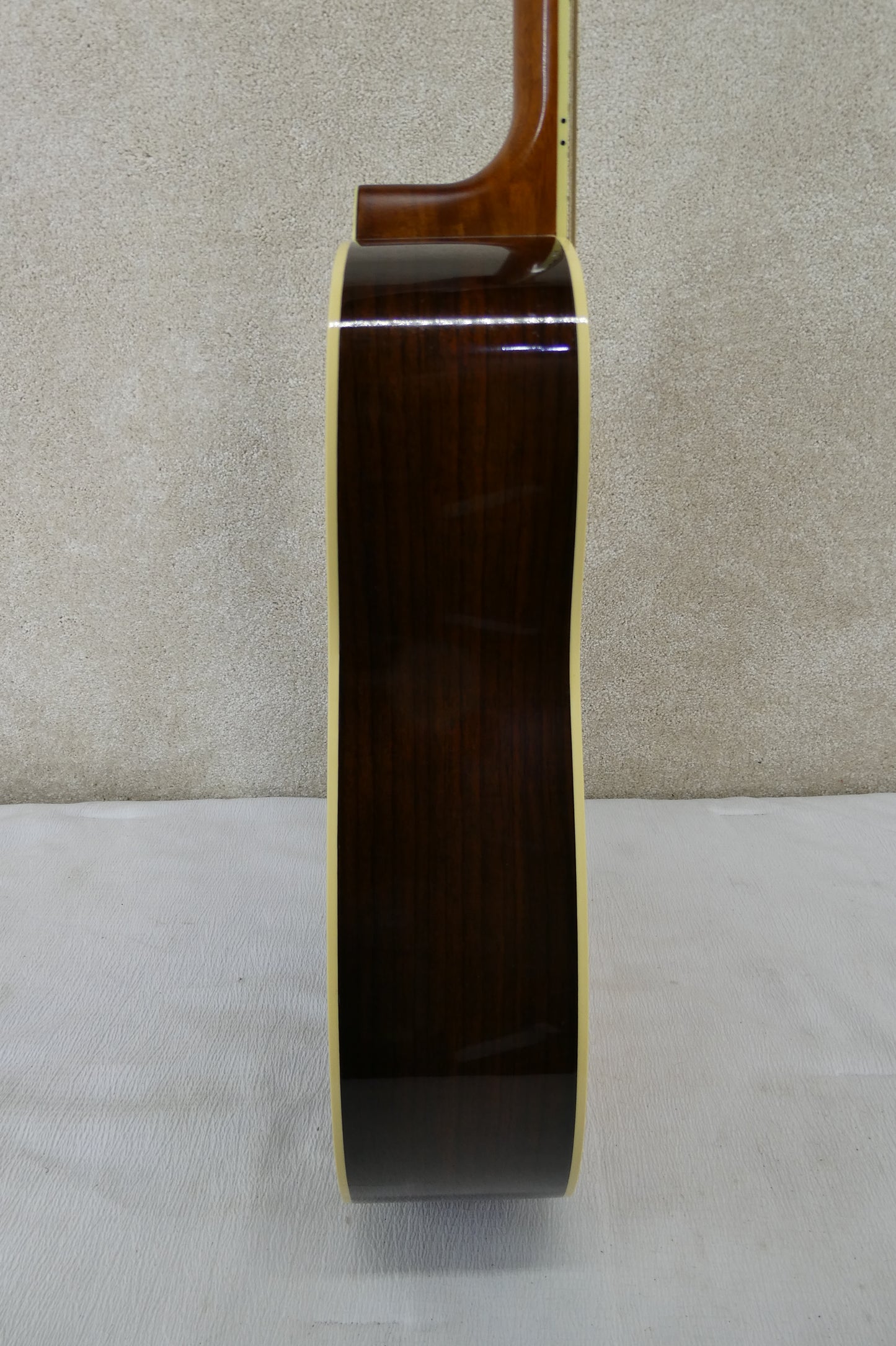 Yamaha FG730S