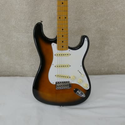 Fender 57 RI Stratocaster Sunburst w Texas Specials MIJ 1989-90 W/Gig Bag