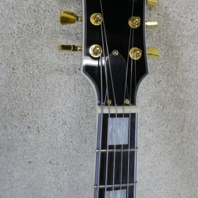 Zuwei Jazz Box Guitar 2022 - Sunburst