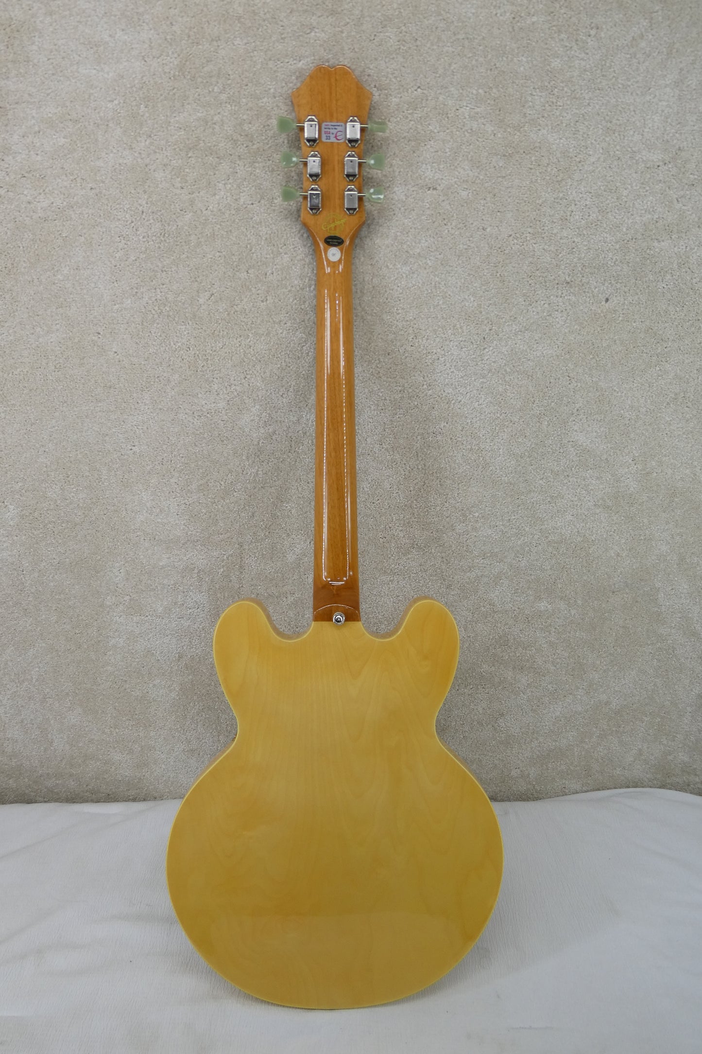 Epiphone 335 PRO in Natural 2013 with Gator Hardshell Case