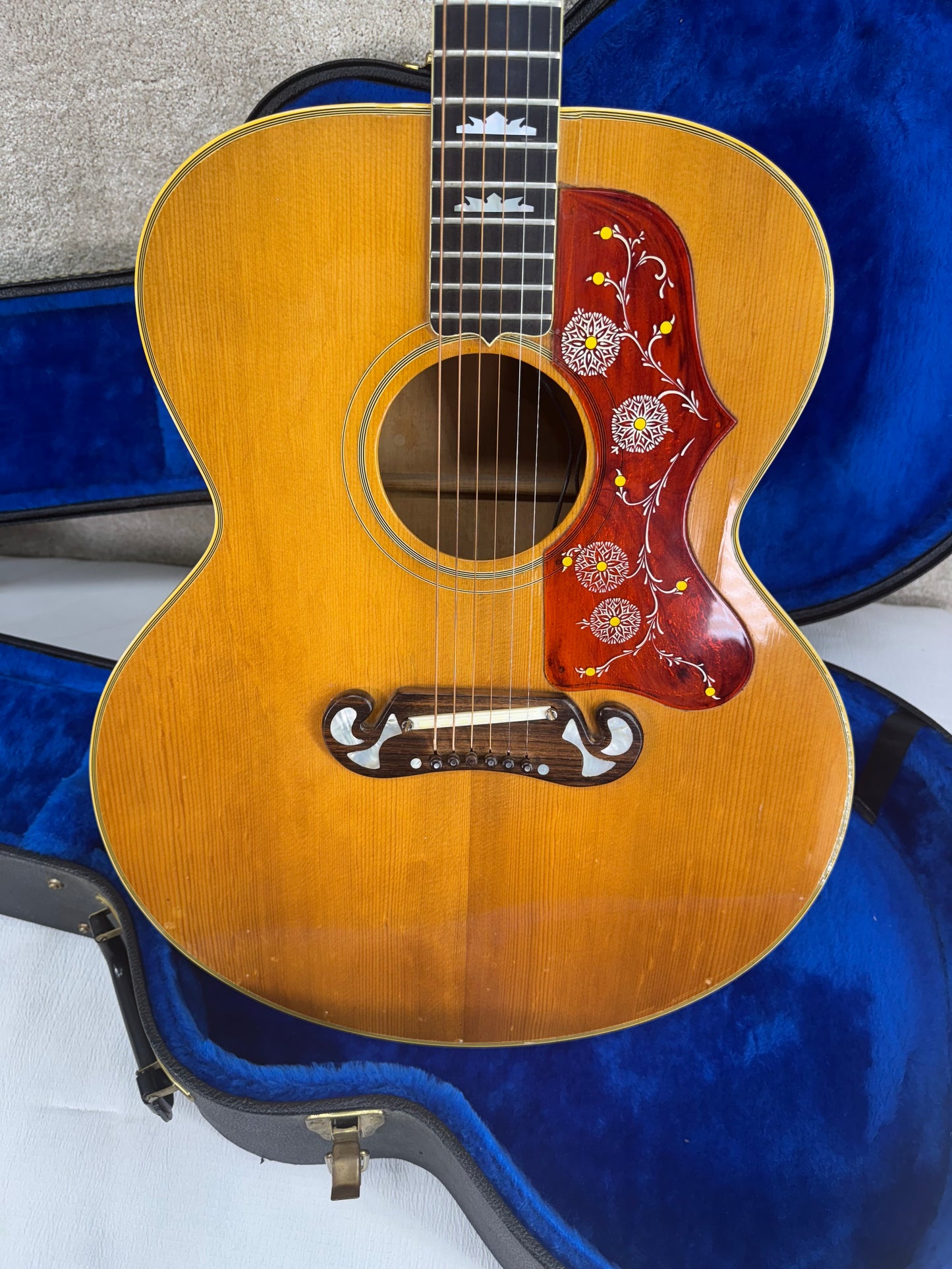 Gibson SJ 200 1969 "Thurston" W/OHSC