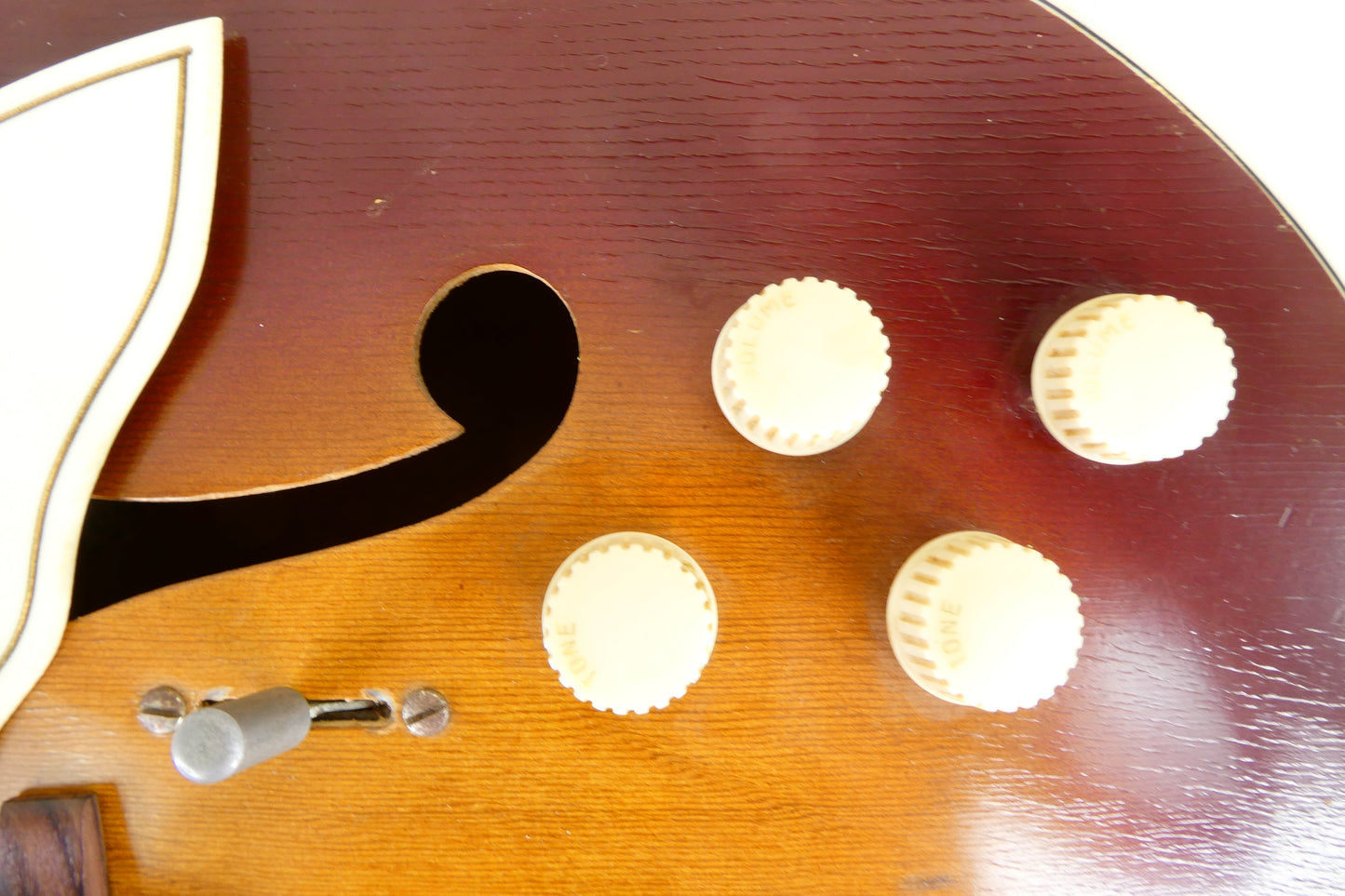Silvertone 1365 Mid 50's - Sunburst Kay Made