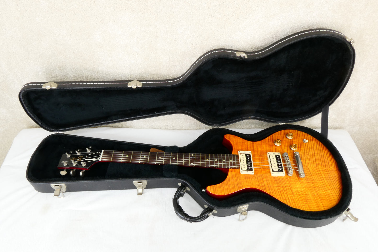 Baker Baker Jr. USA Made Guitar with OHSC