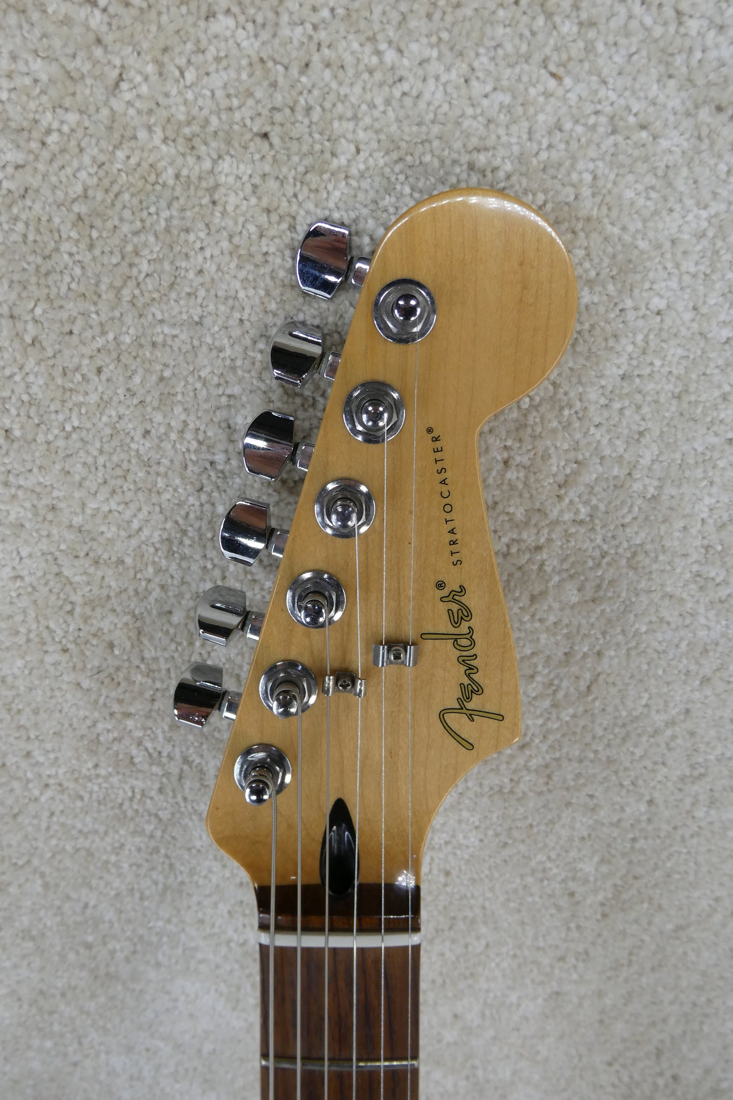 Fender MIM Stratocaster Sunburst Bill Lawrence Pickups w/GB #MX12315470 NEW