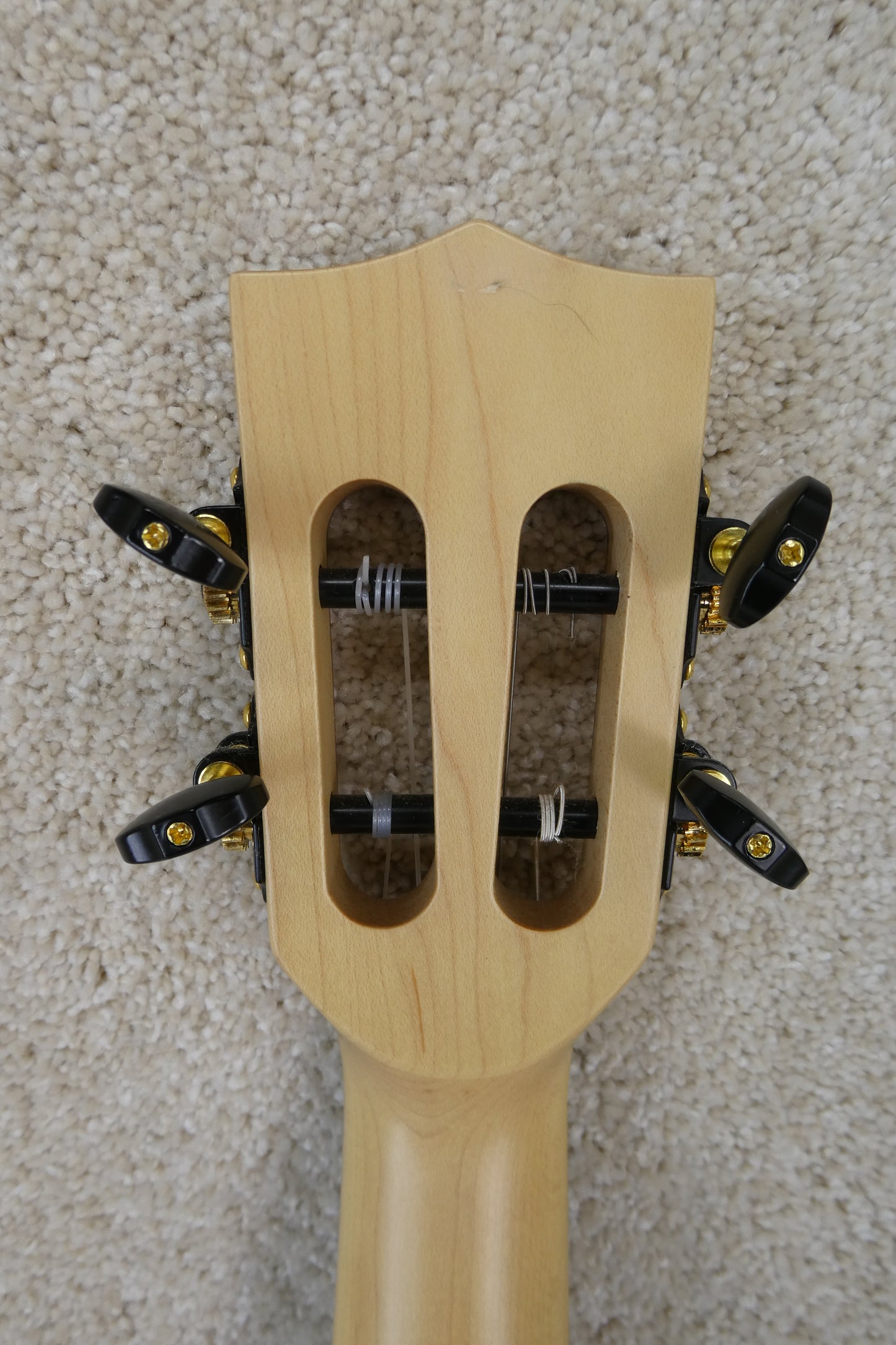 Kala All Solid Flame Maple Cutaway Baritone Ukulele w/ EQ & Bag (KA-ASFM-B-CE)