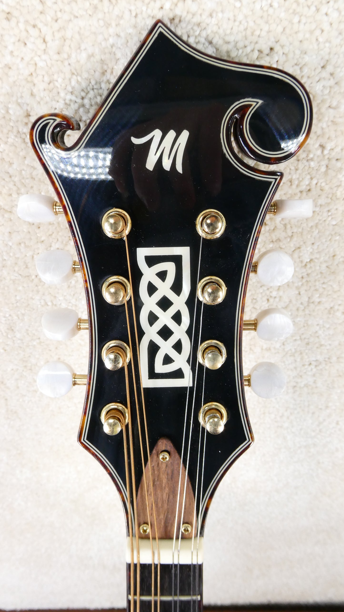 Micawber Ridgeway Mandolin w/OHSC