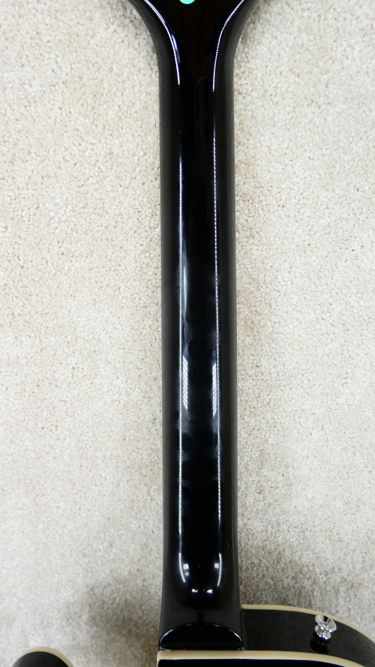 Silvertone 1446 1960s - Black #M25111129 NEW  With Trapeze Tailpiece