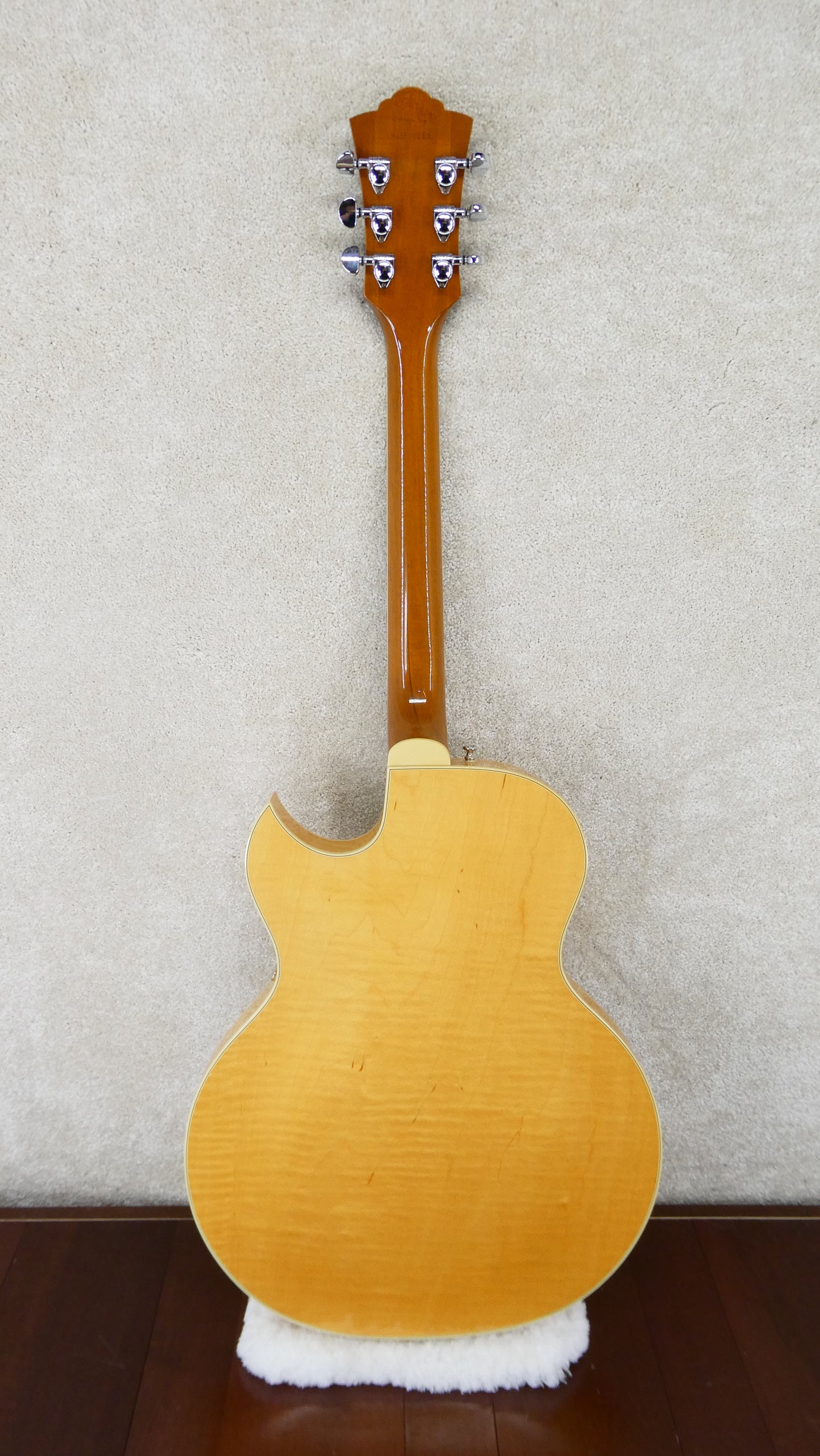Guild Starfire III w/OHSC