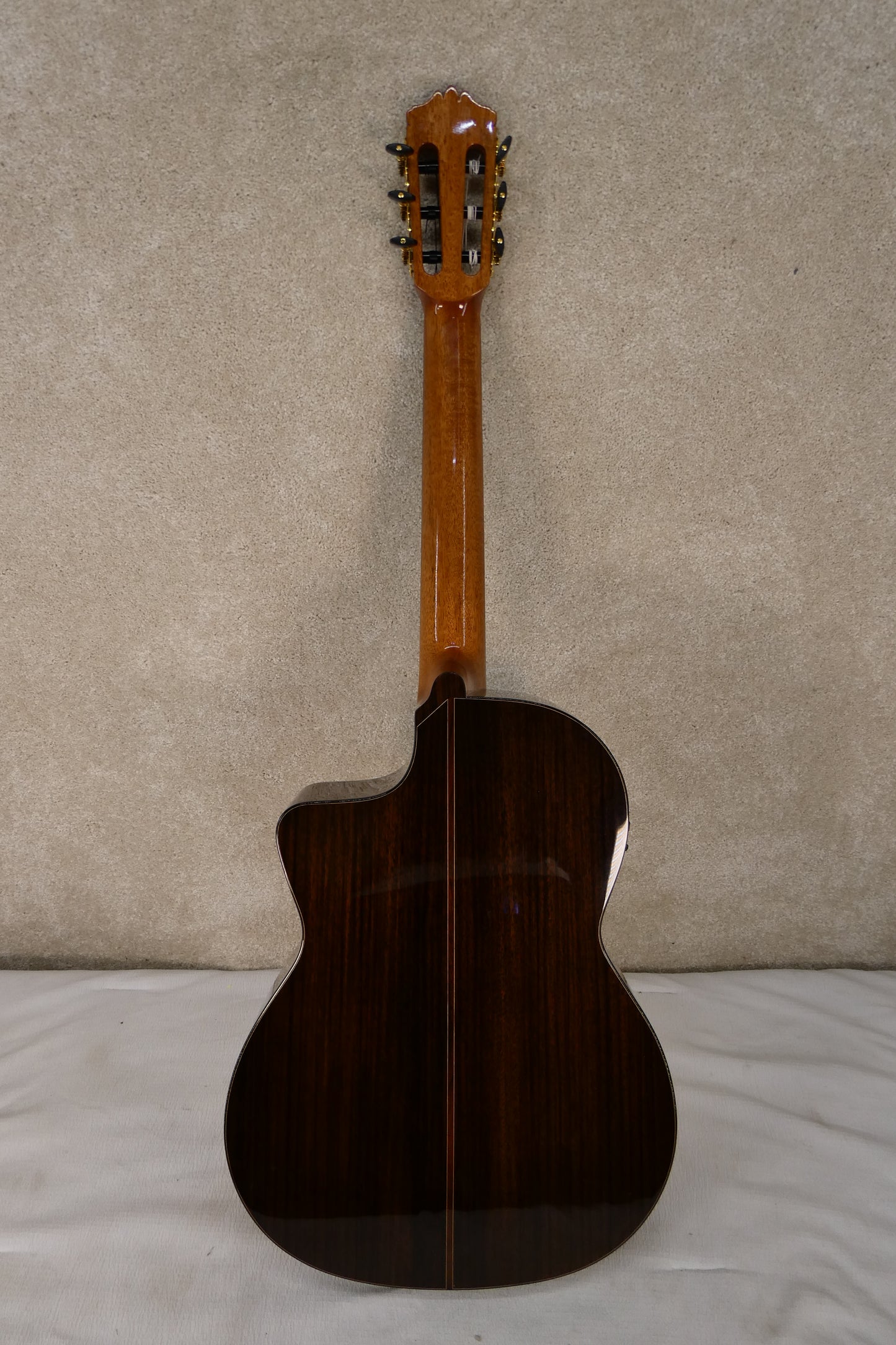 Cordoba Luthier Series GK Pro Negra 2020s - Natural w/Kremona HSC