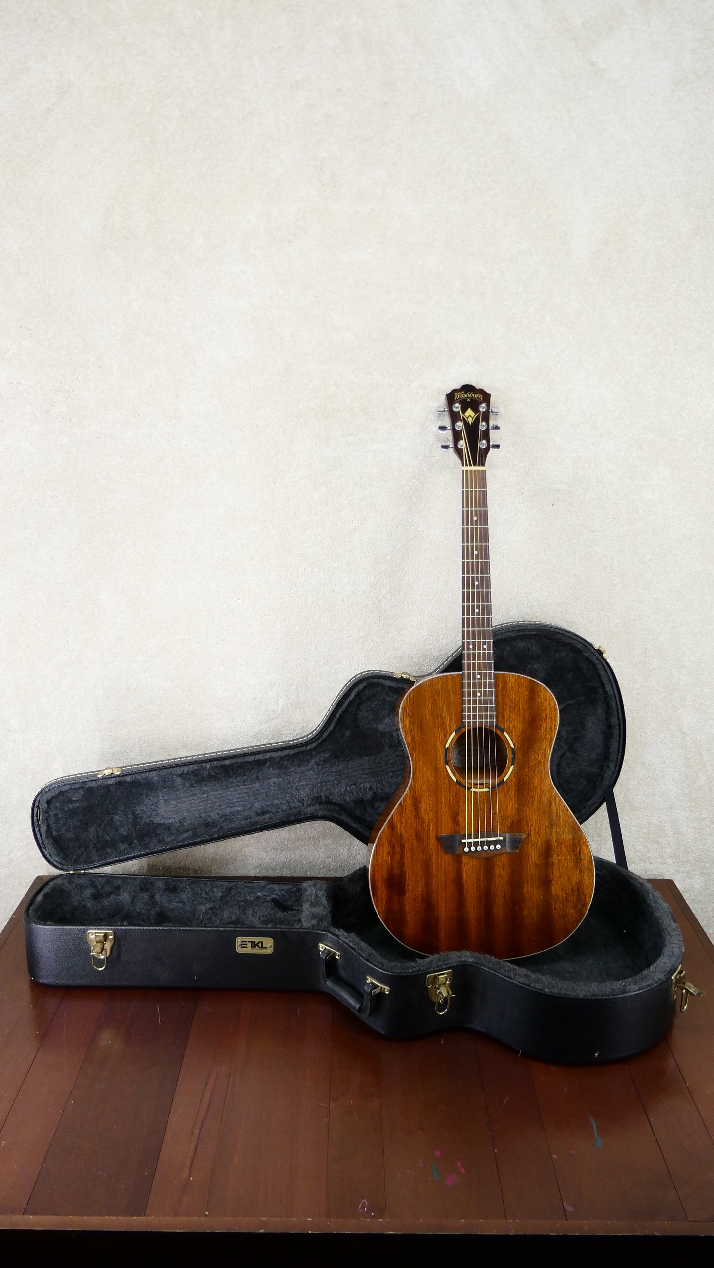 Washburn WL012SE-0 Acoustic/Electric #CC201113216 w/HSC USED