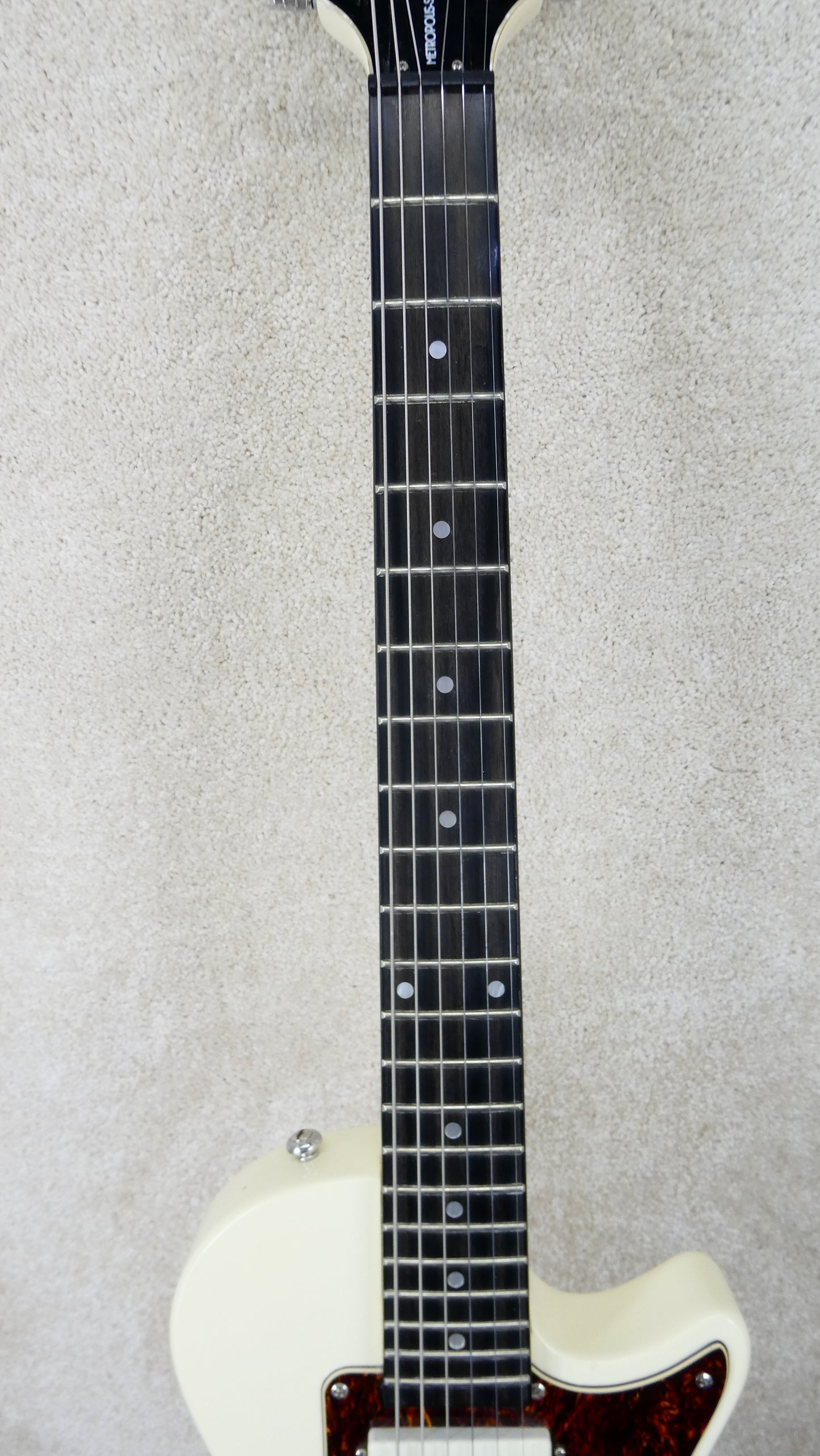 Hagstrom Metropolis NBNC  #G14030659 USED