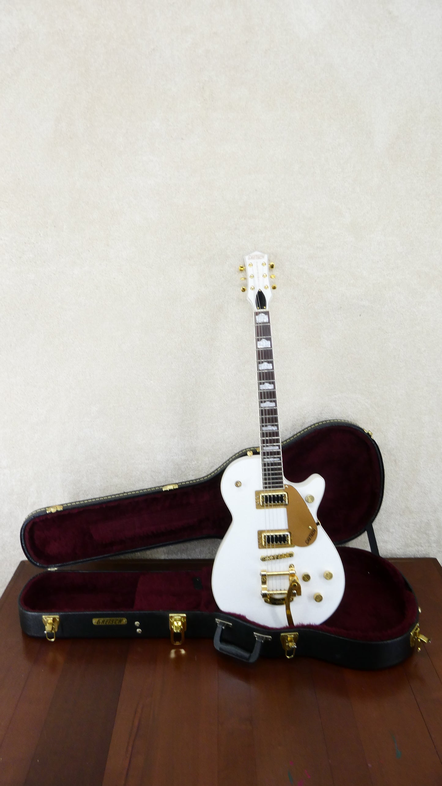 Gretsch 2015 Electromatic White #CYG15060425 w/HSC USED