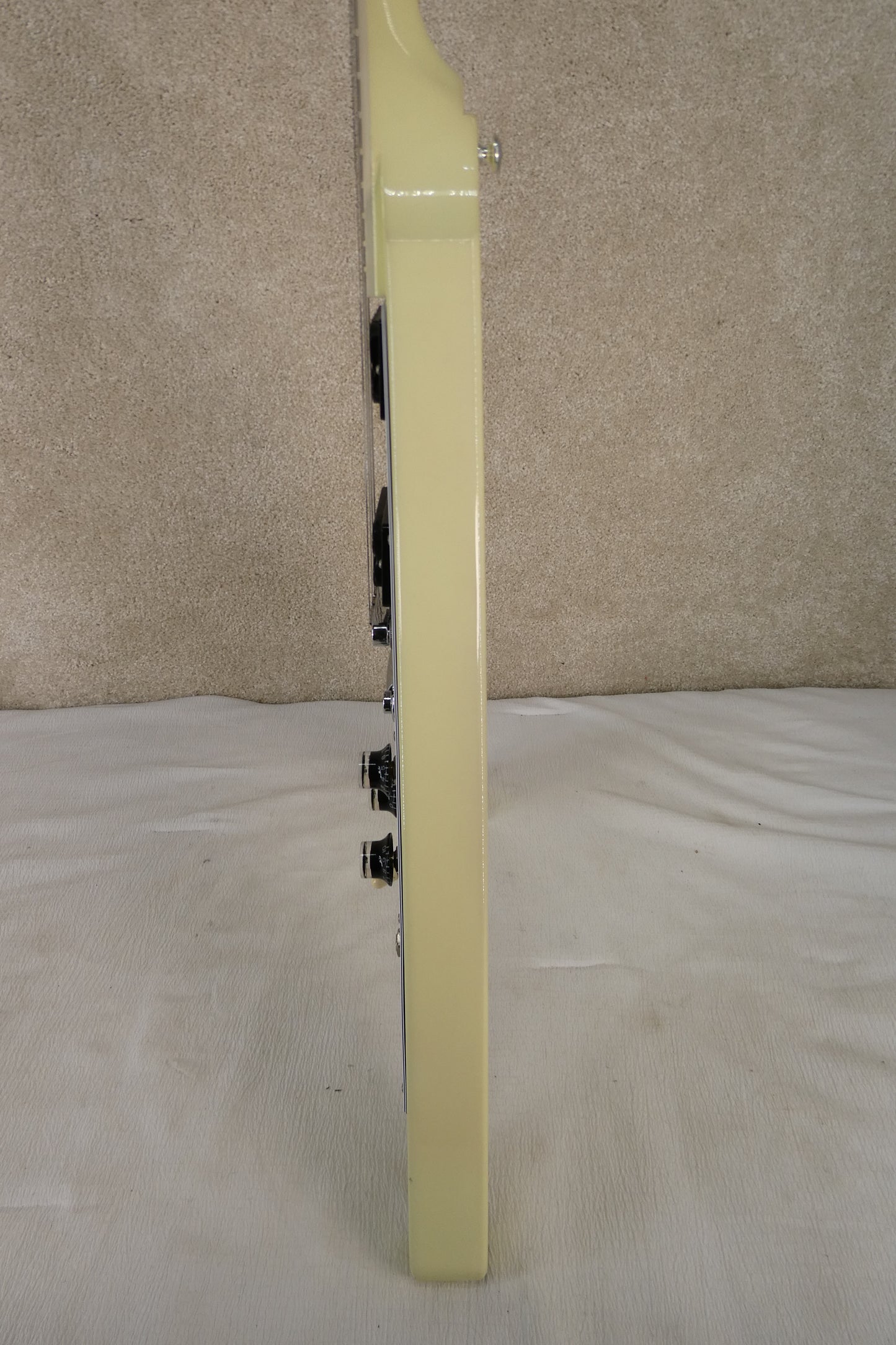 Gibson 70's Flying V 2022 w/OHSC