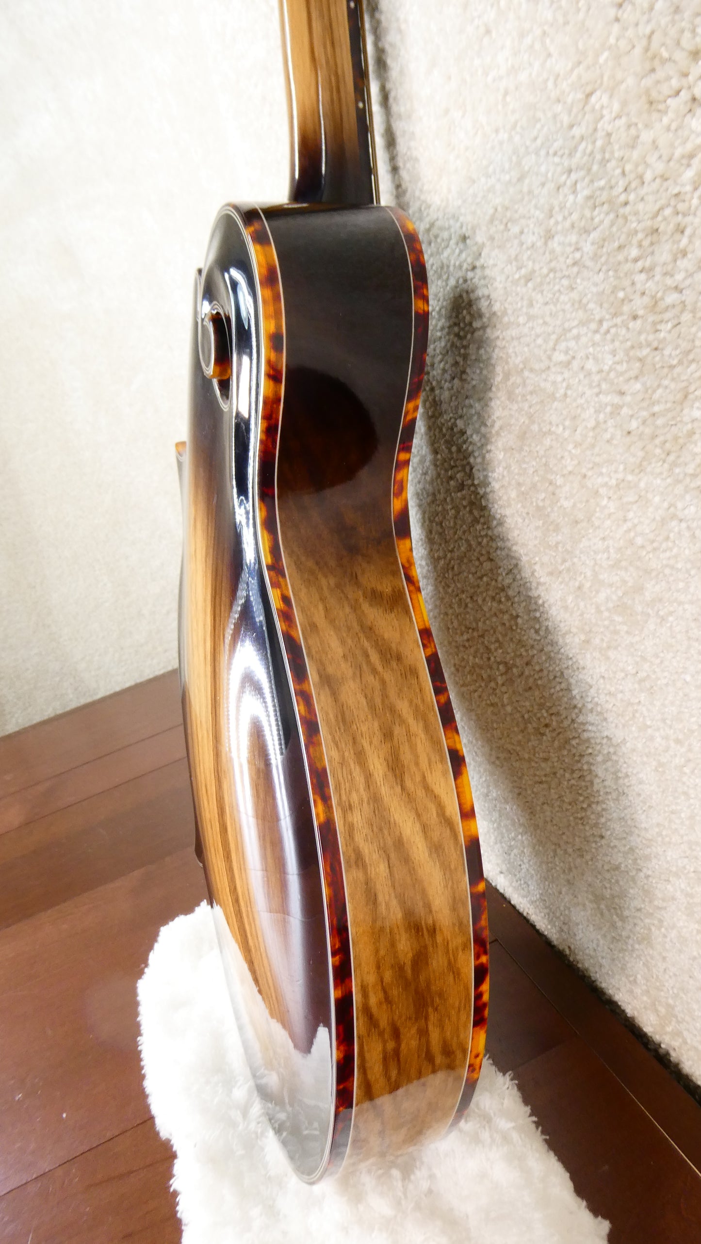 Micawber Ridgeway Mandolin w/OHSC
