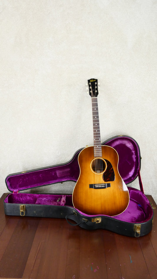 Gibson J 45 1951 - Sunburst w/Gibson HSC #6572 27 Refinished and re decaled