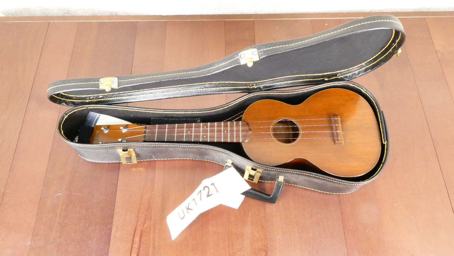 Martin Concert Ukulele 1937 w/Chip board case
