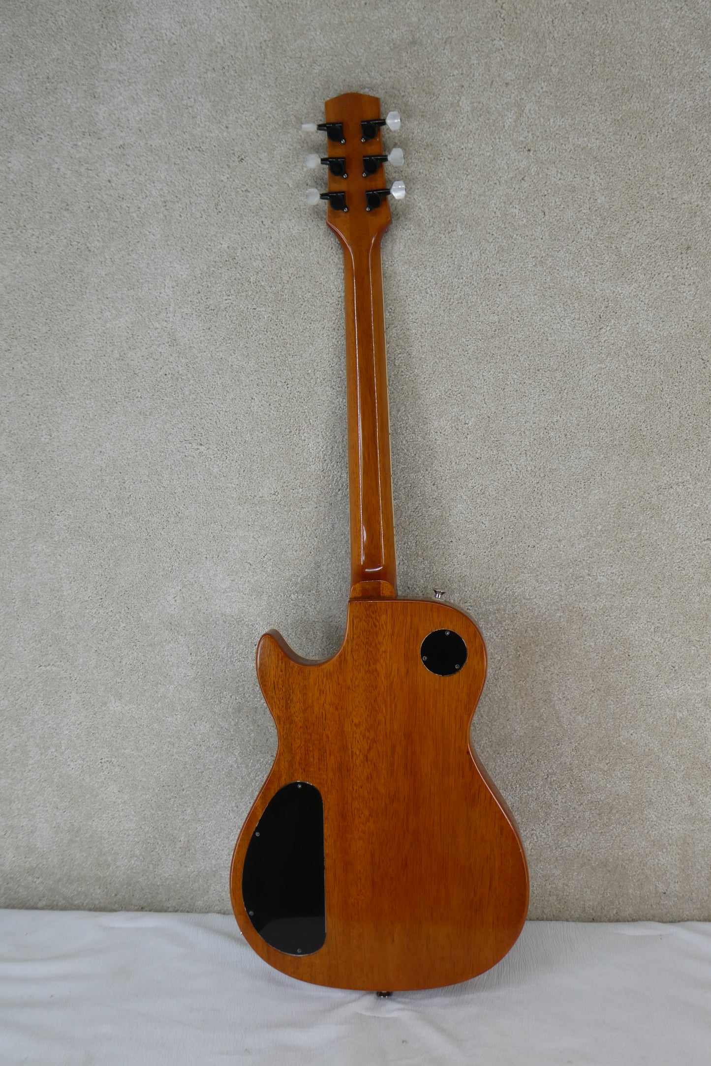 Wilson Rose Les Paul Copy  NOS