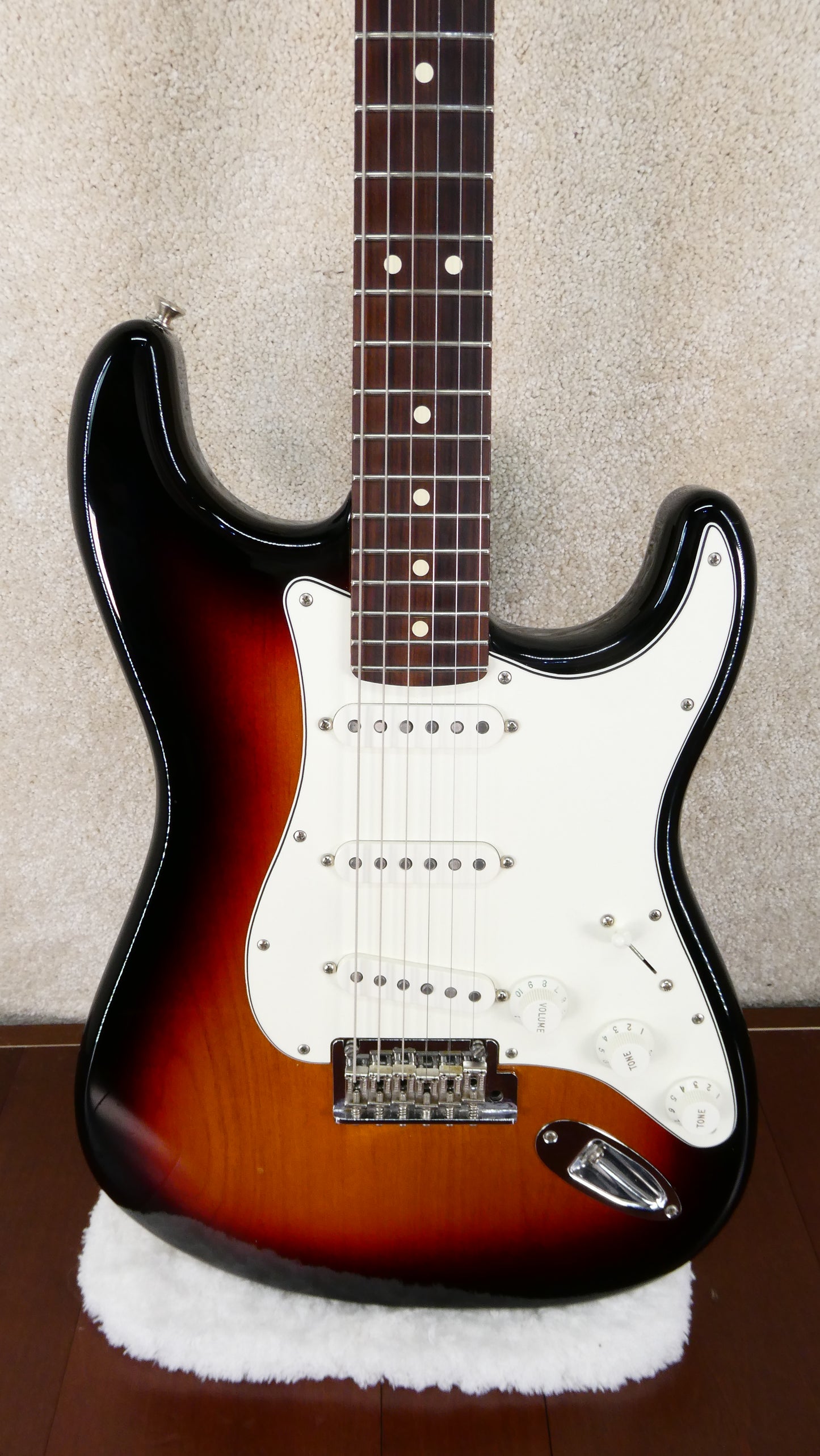 Fender Player Stratocaster MIM Sunburst 2018 #MX18068111 USED NBNC