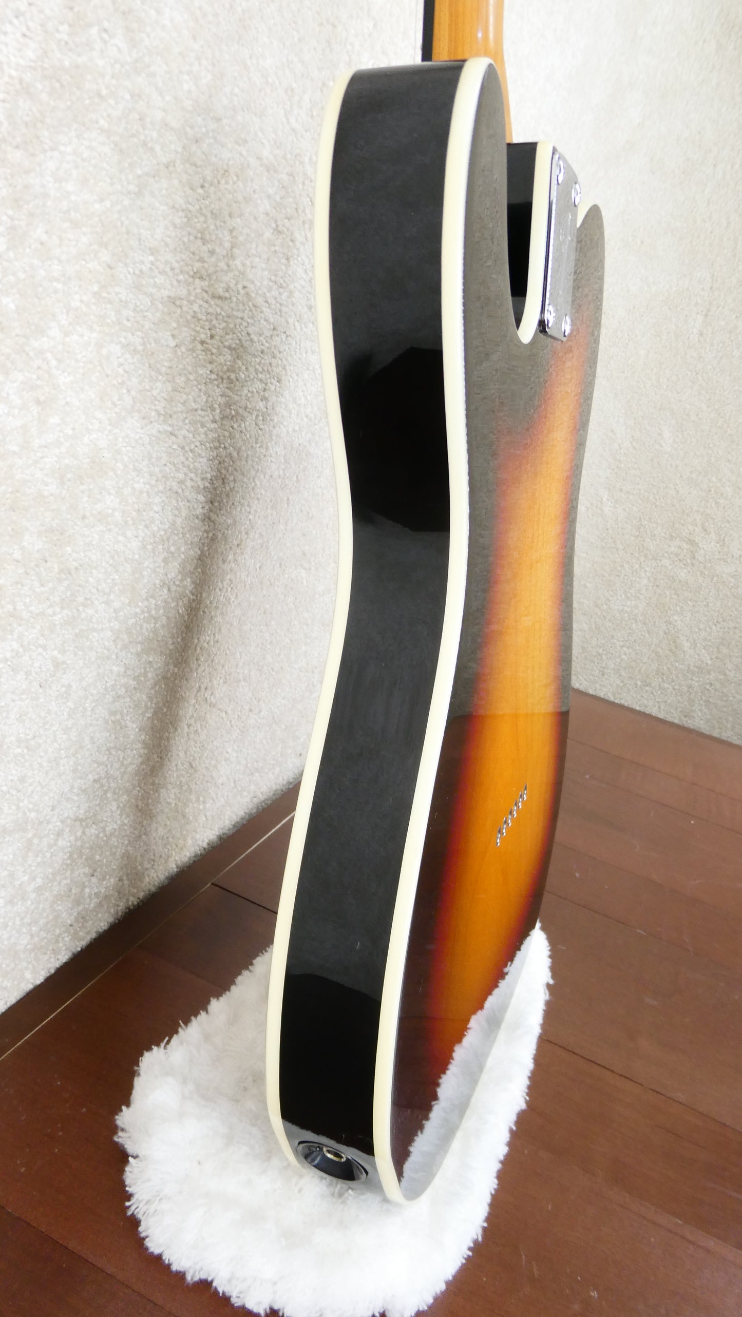 Squier Tele Custom Partscaster - Sunburst w/GB USED