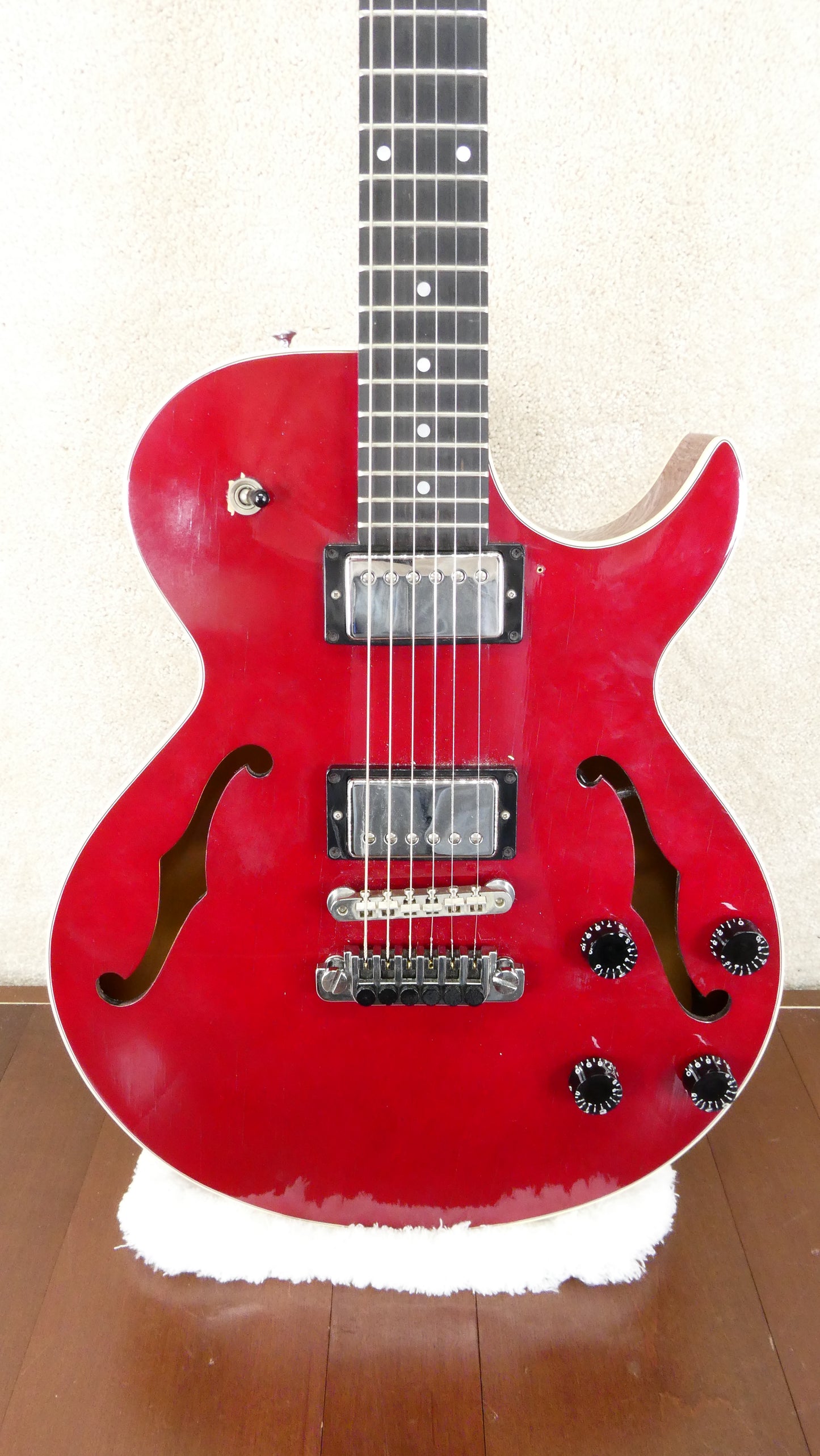 Gibson Howard Roberts Fusion 1988 Cherry w/OHSC #81968556 USED