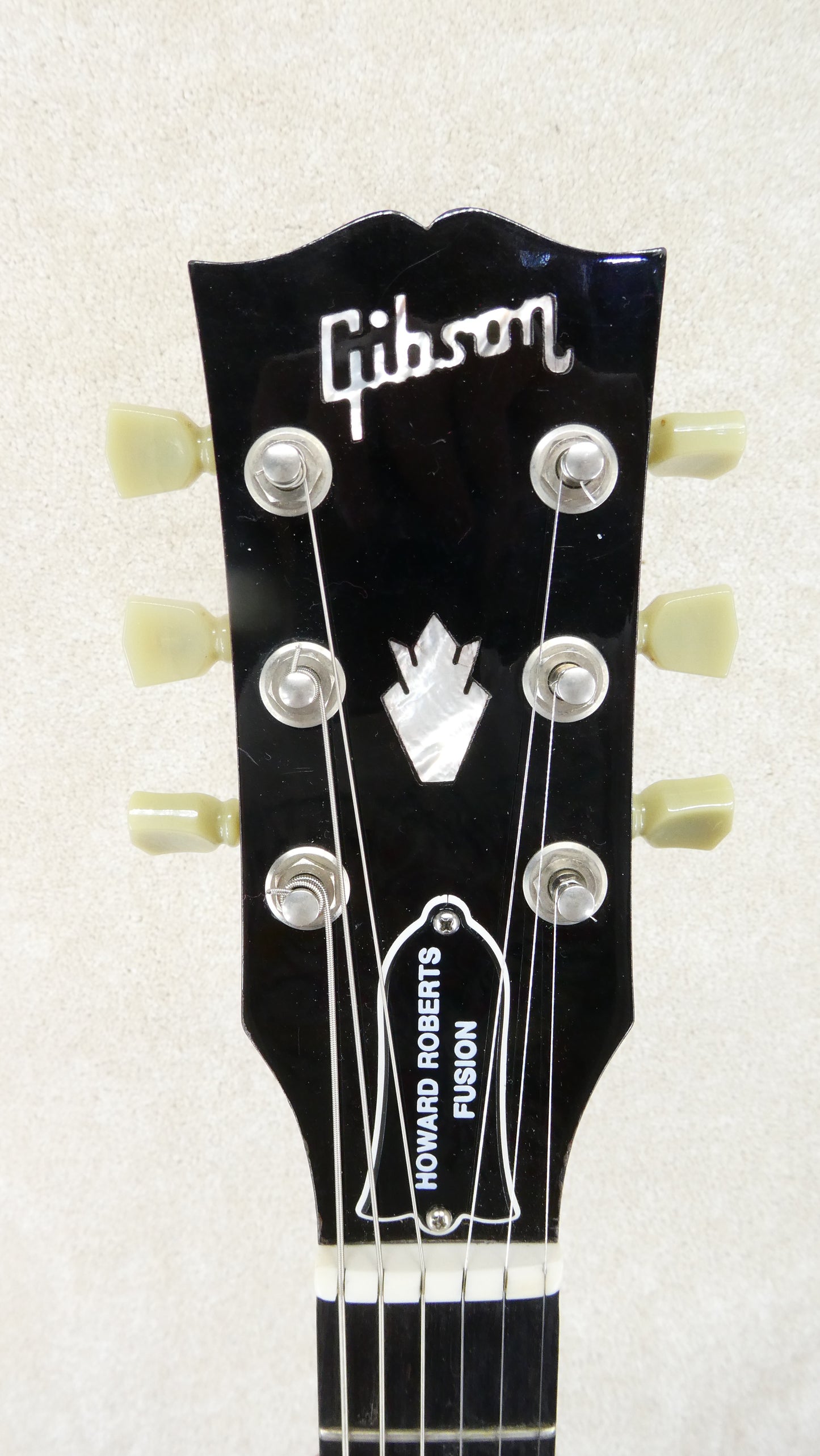 Gibson Howard Roberts Fusion 1988 Cherry w/OHSC #81968556 USED