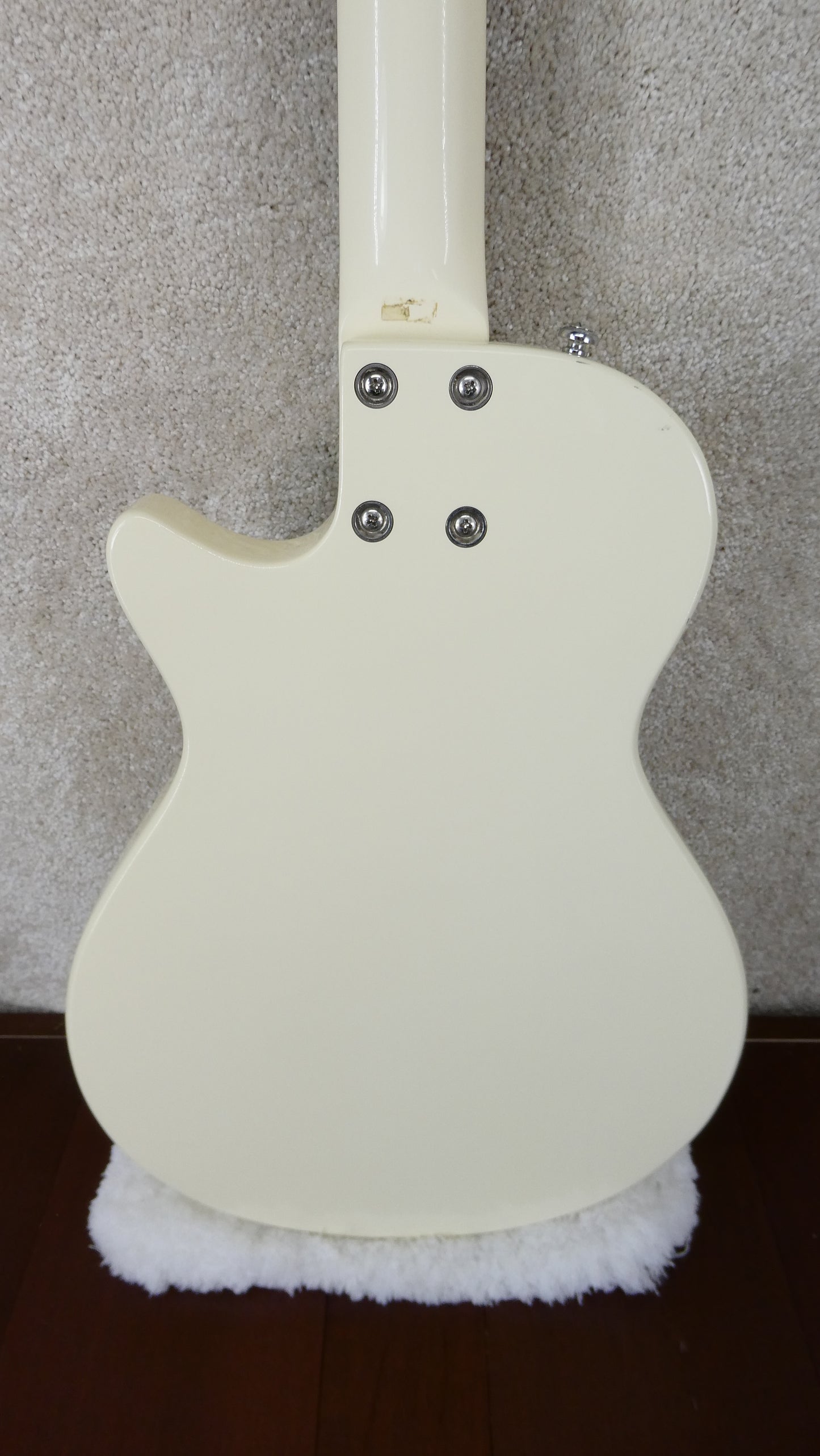 Hagstrom Metropolis NBNC  #G14030659 USED