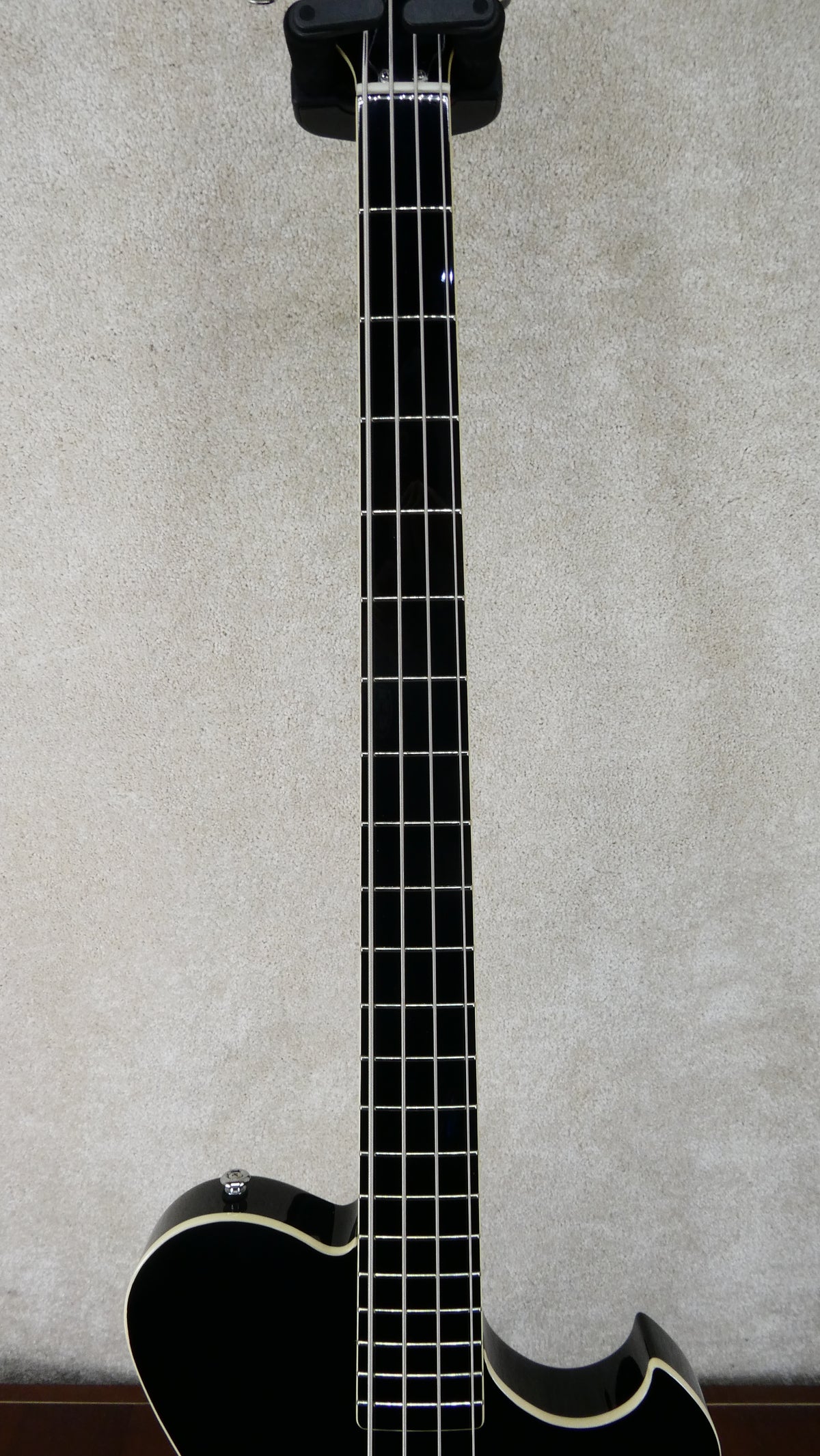 Newman Honeycomb Jr Bass 2026 - Black #011024 NEW