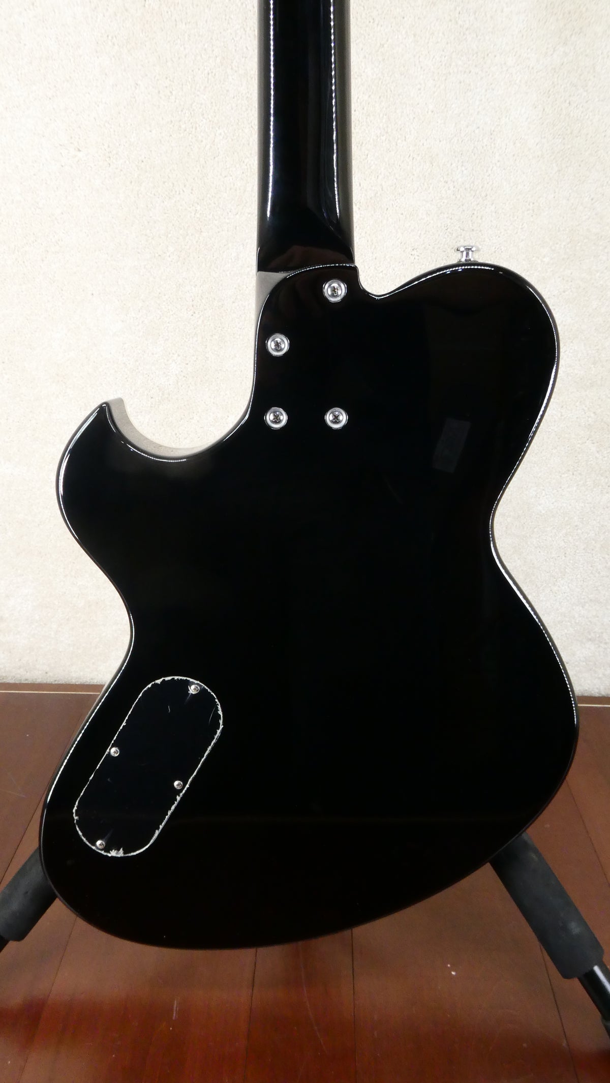 Newman Honeycomb Jr Bass 2026 - Black #011024 NEW