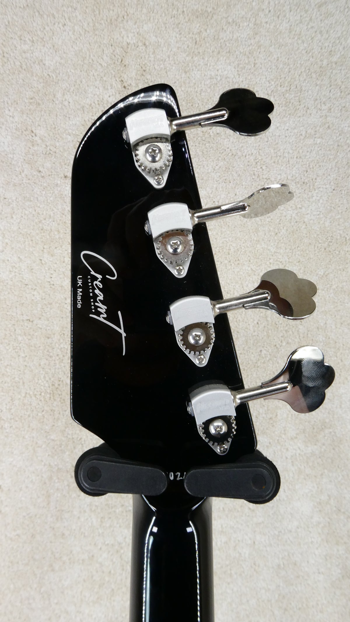 Newman Honeycomb Jr Bass 2026 - Black #011024 NEW