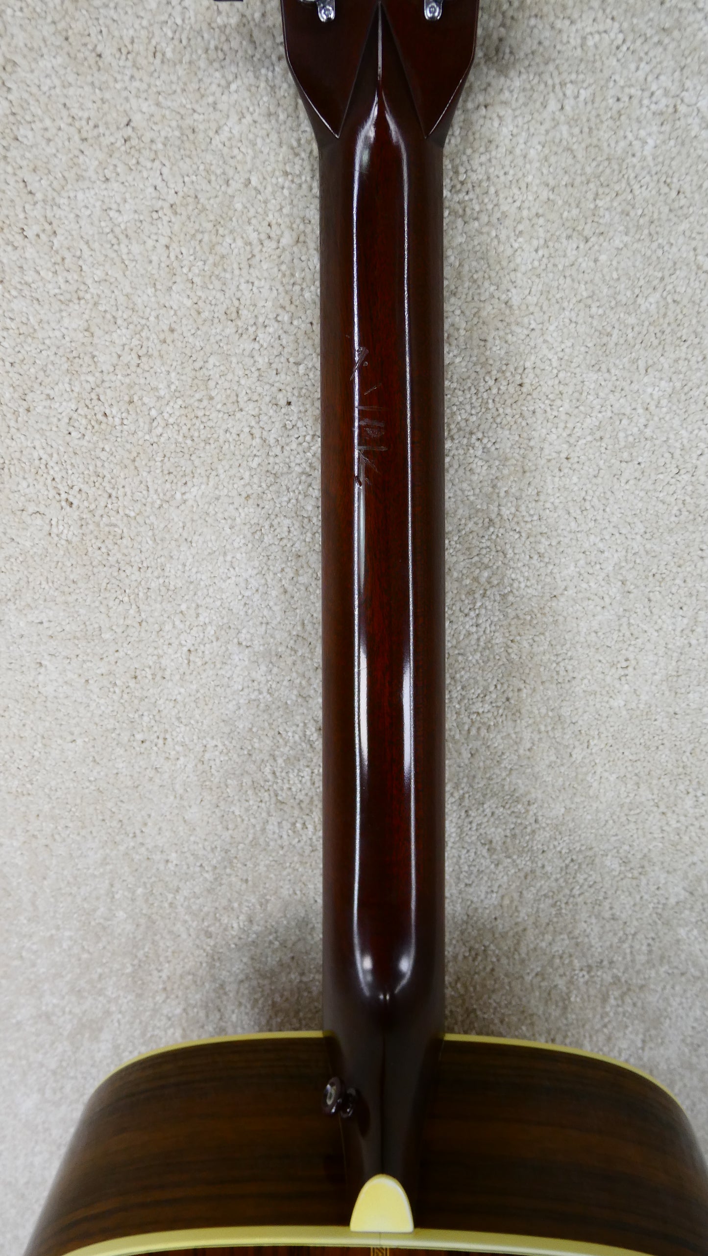 Martin HD-28P 1987 w/OHSC USED