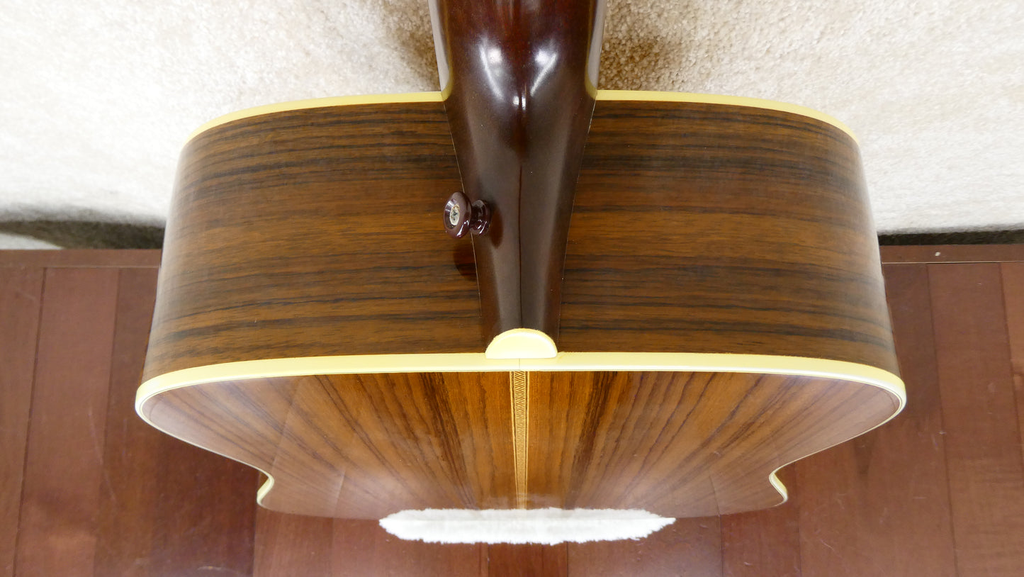 Martin HD-28P 1987 w/OHSC USED