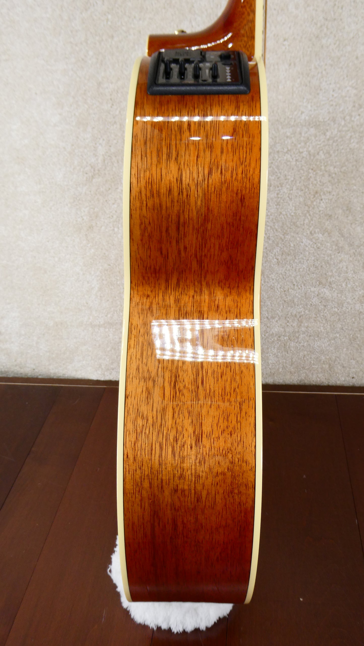 Takamine EF508KC 2024 USED w/GB