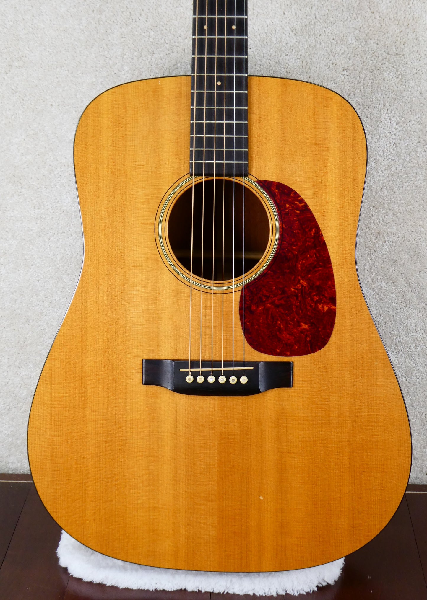 Martin D-16M 1987 w/OHSC USED