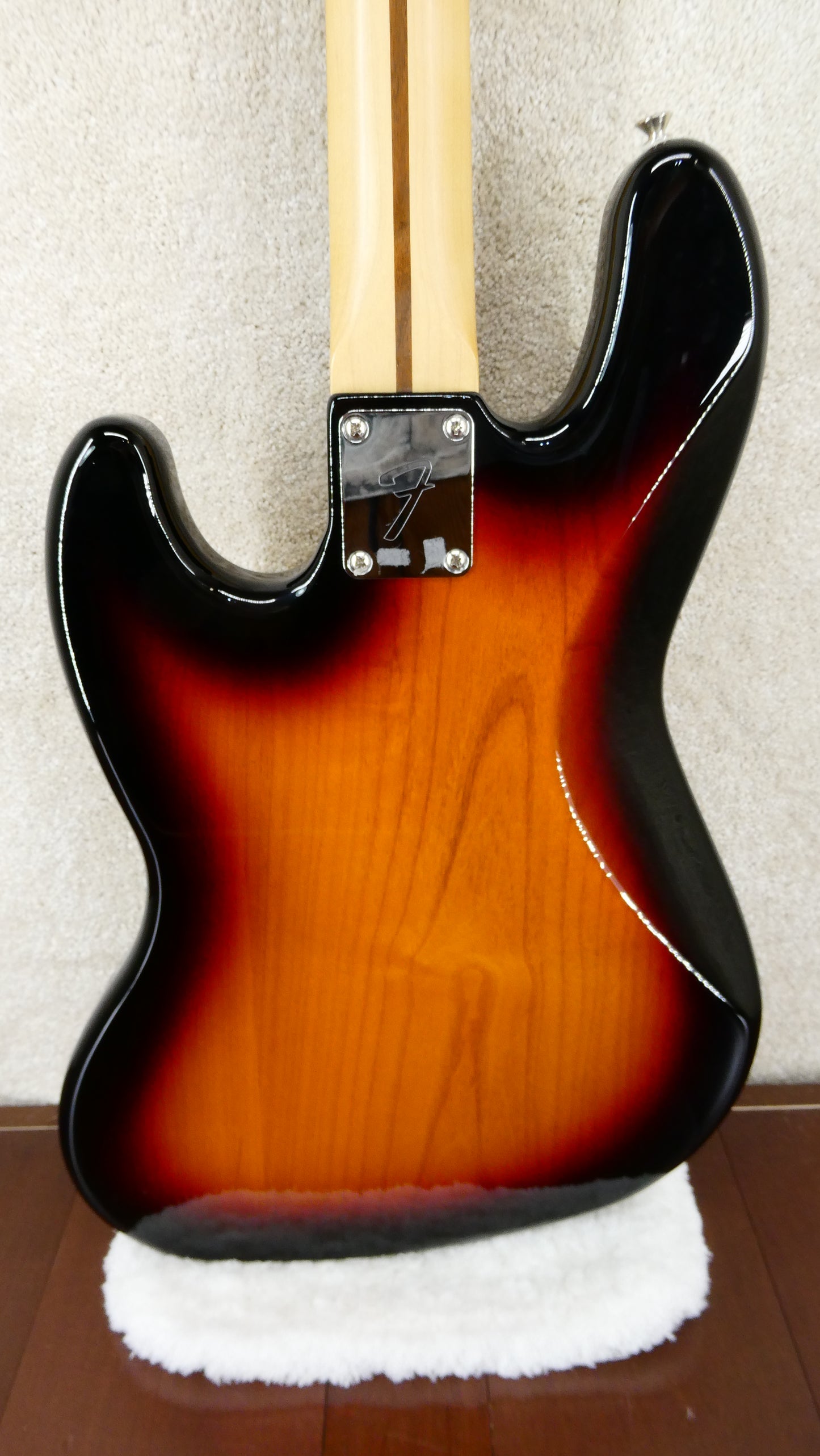 Fender Jazz Bass MIM Sunburst USED w/TKL Case
