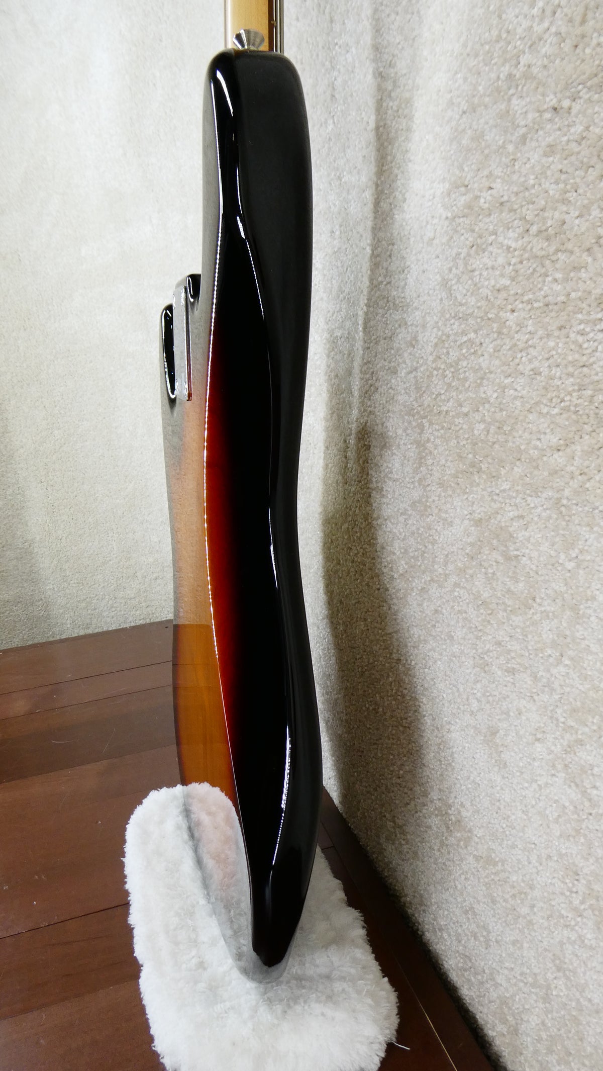 Fender Jazz Bass MIM Sunburst USED w/TKL Case