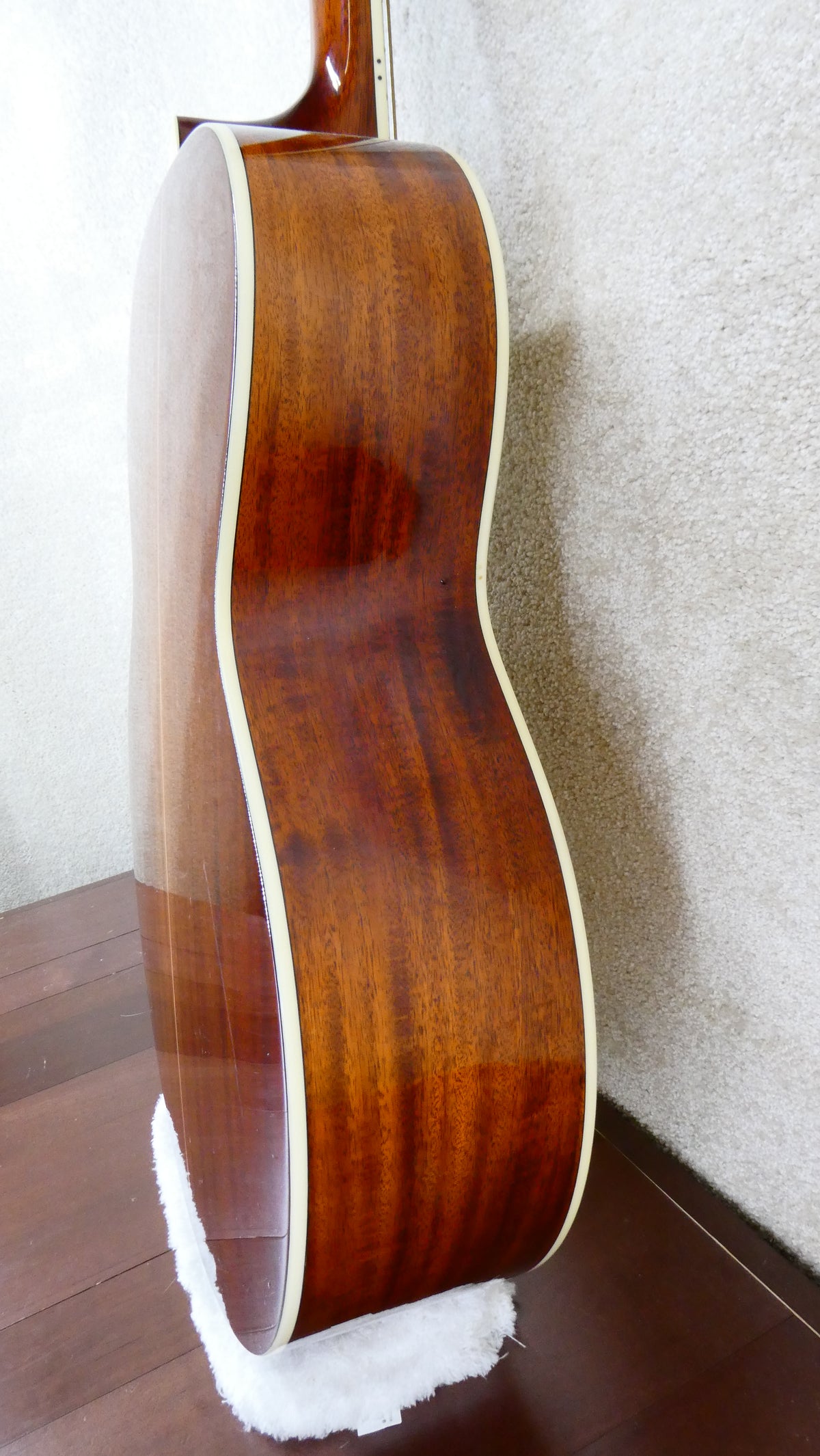 Eastman 2022 AC330E-12 w/OHSC USED
