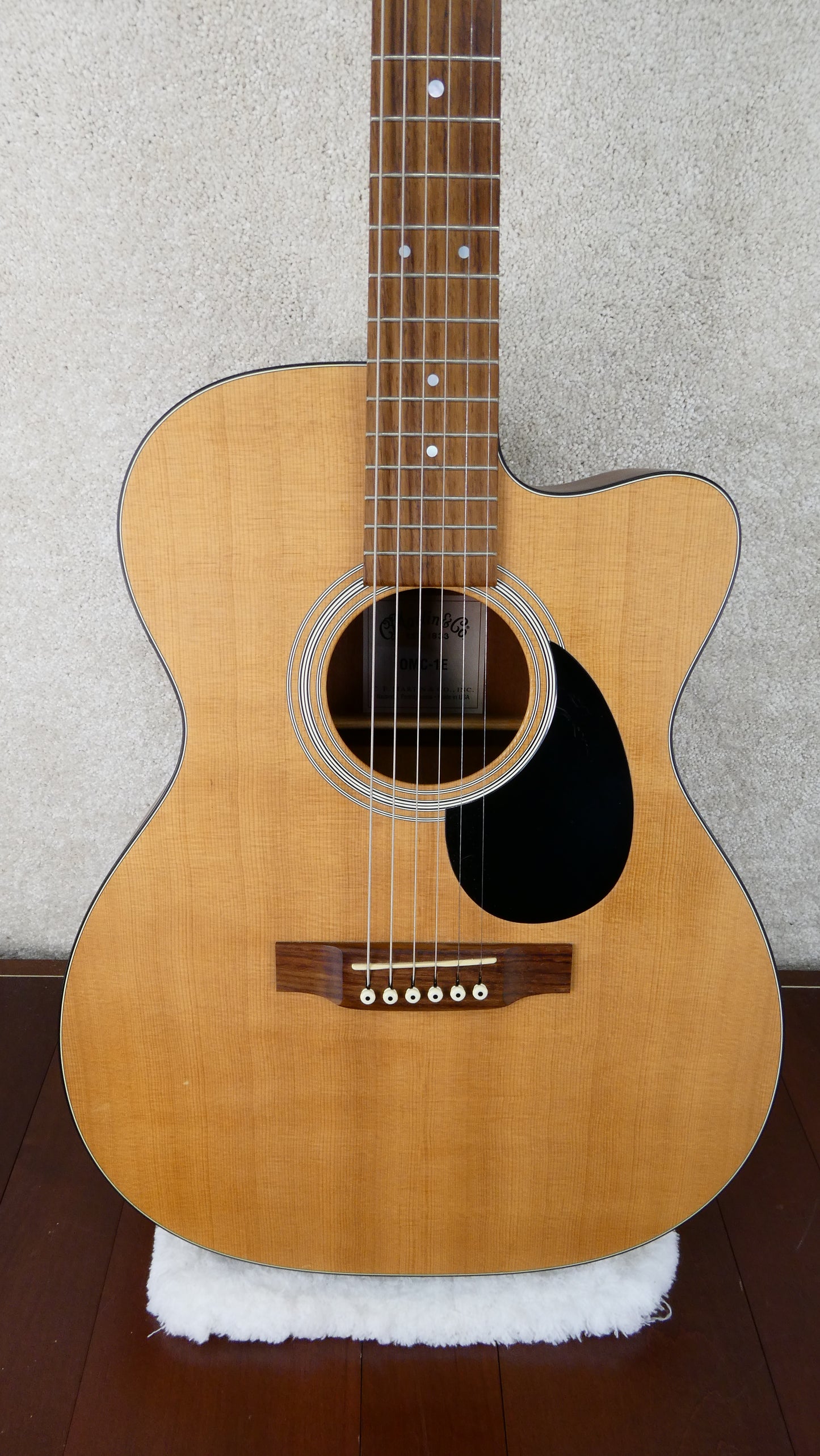 Martin OMC-1E USED w/HSC