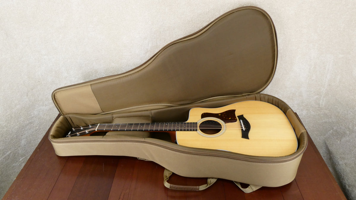Taylor 210ce w/TaylorGB #2209242144 USED
