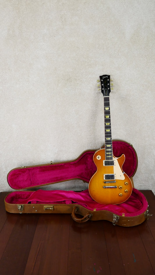 Gibson LP Classic 2001 w/OHSC #012757 USED