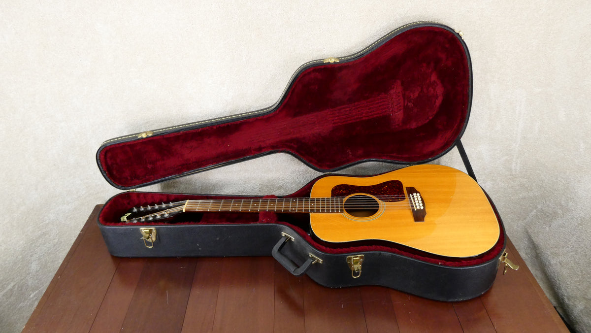 Guild D-25-12 Natural w/OHSC #AD420913 USED