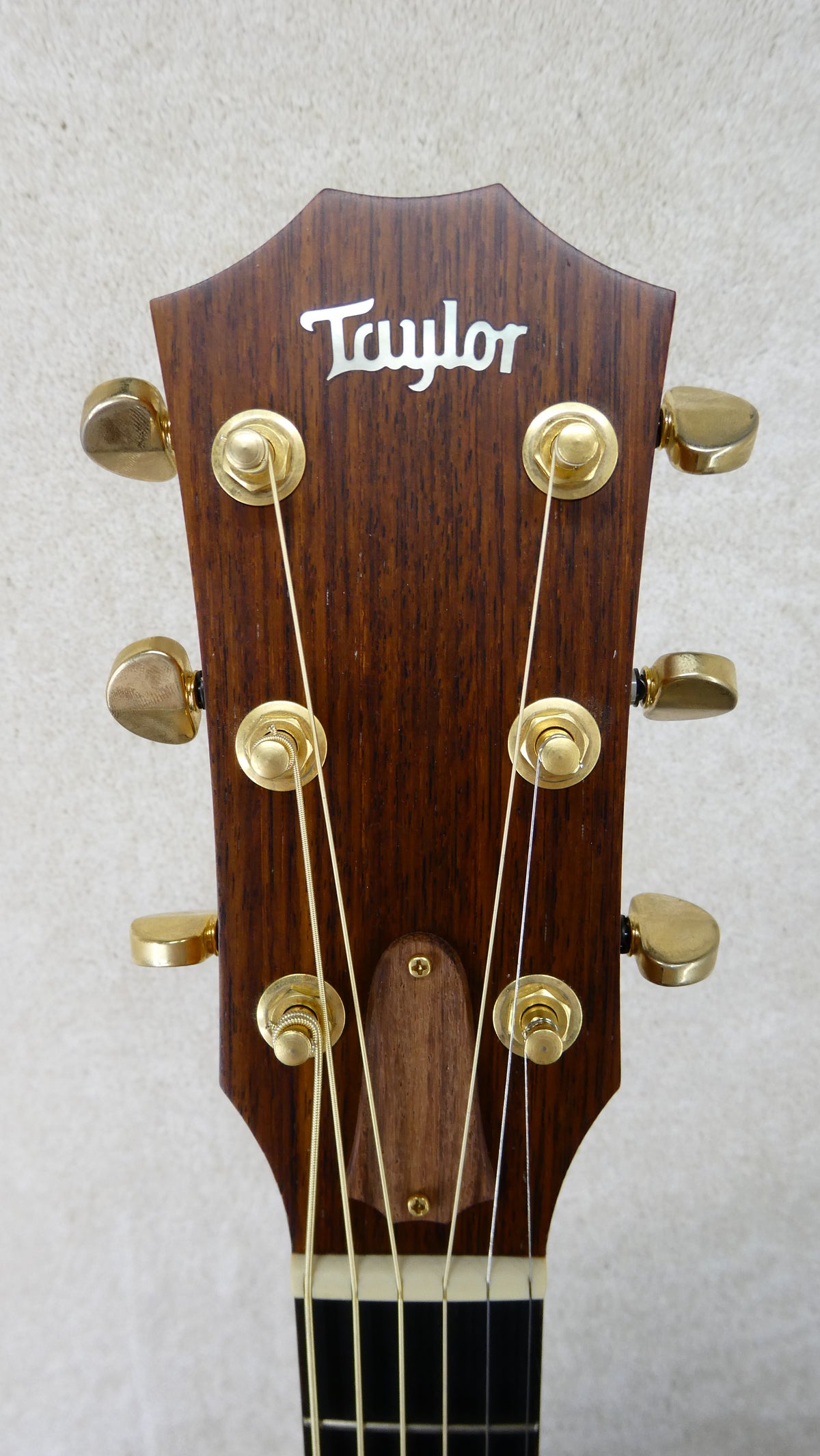 Taylor 710ce 2001 USED