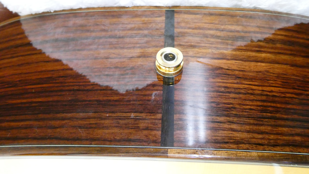 Taylor 710ce 2001 USED
