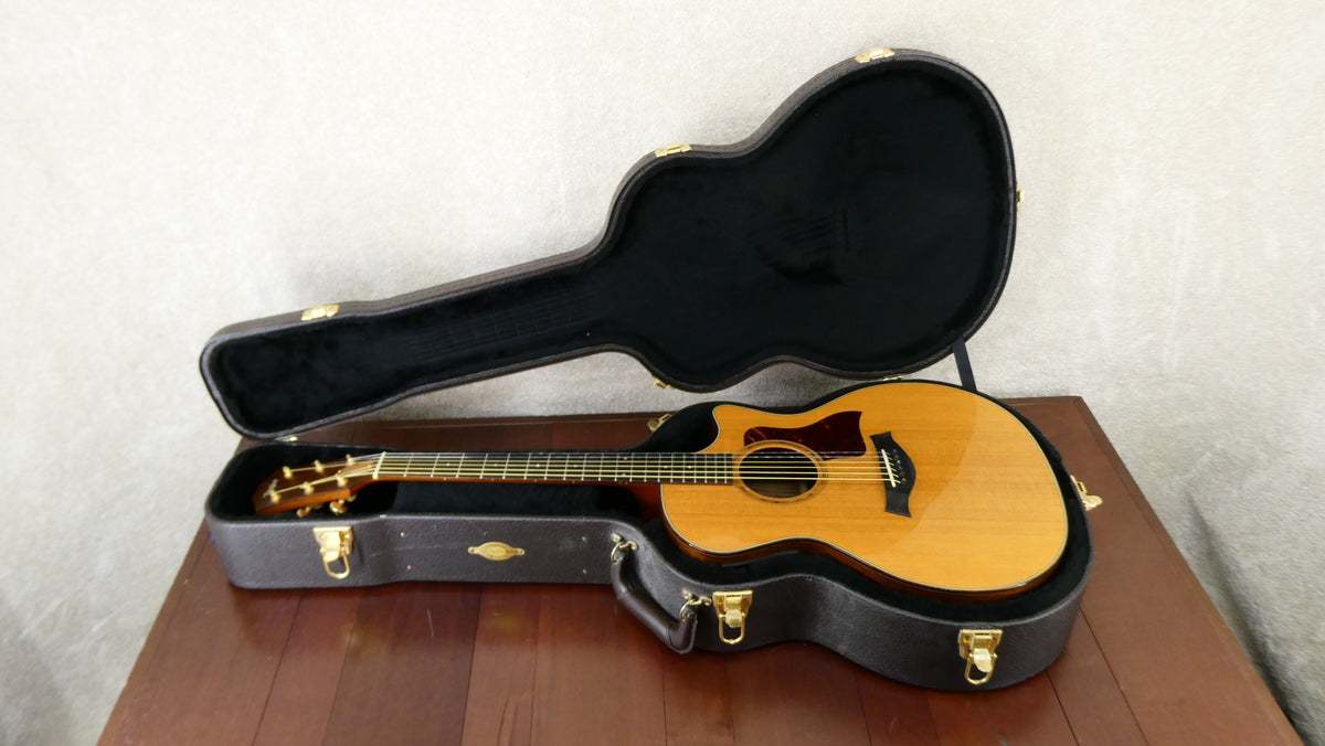 Taylor 714ce 2001 USED