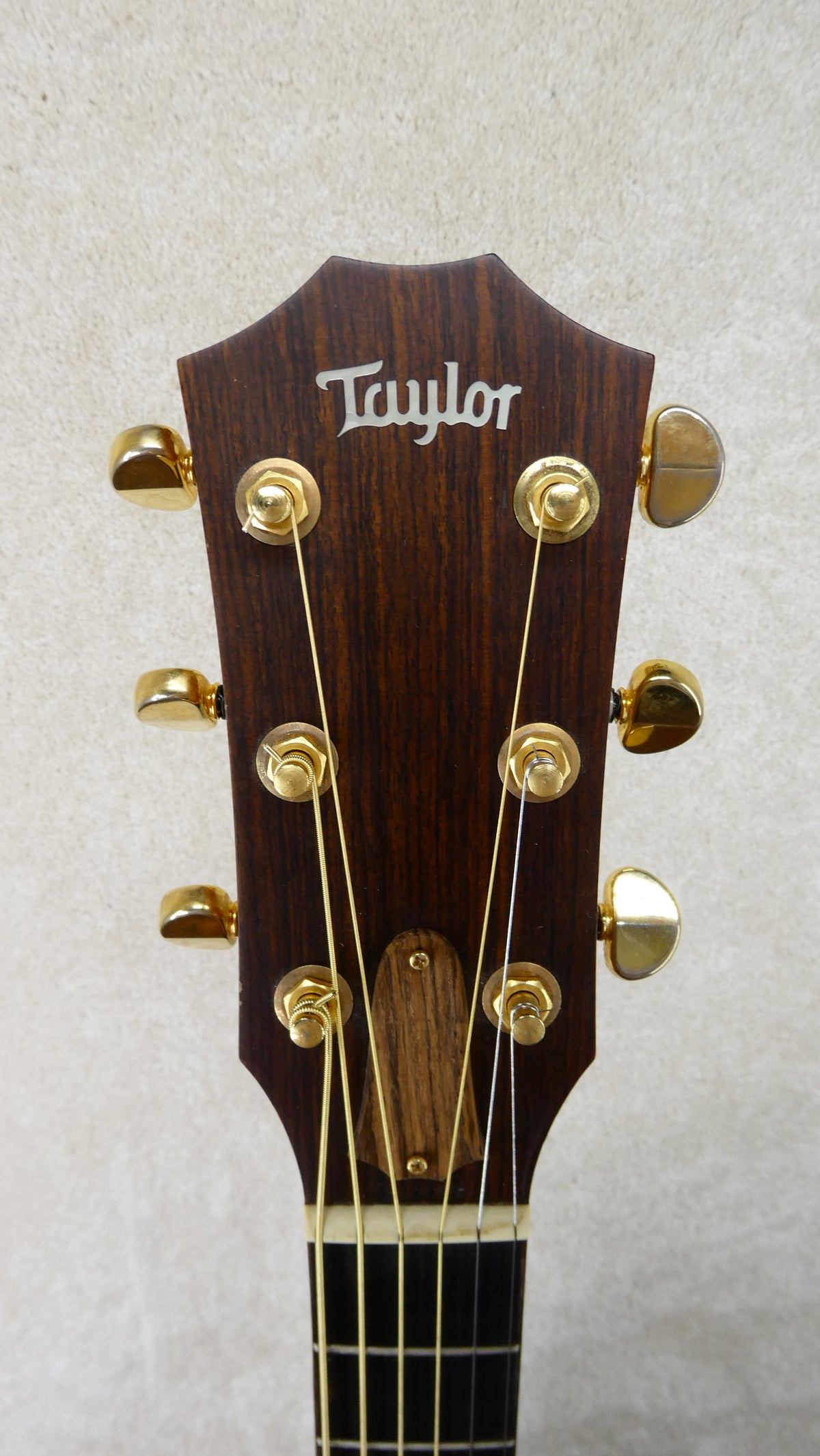 Taylor 714ce 2001 USED